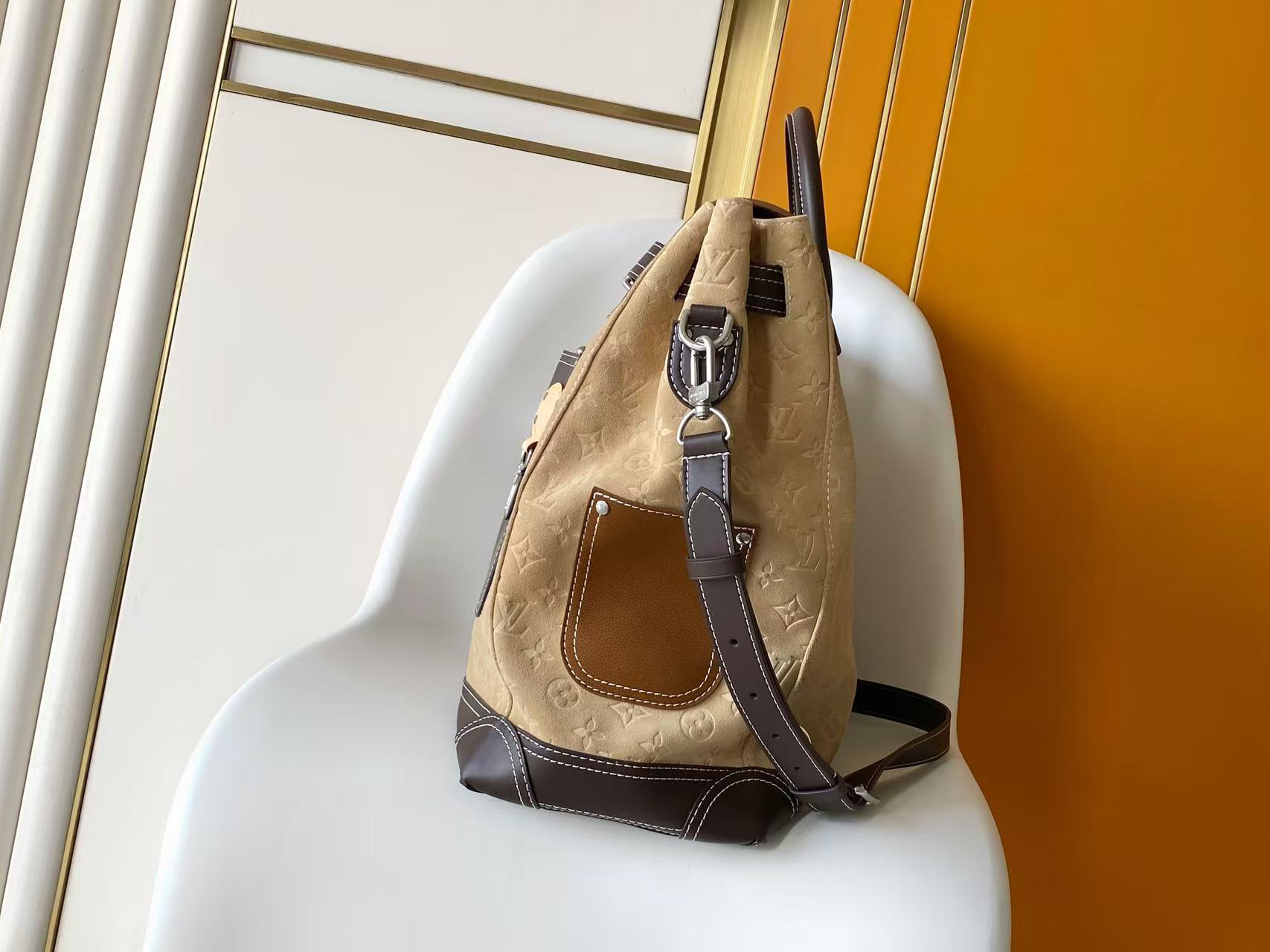 Louis Vuitton Steamer 40 Handbag, Apricot Colorblock - Image 2