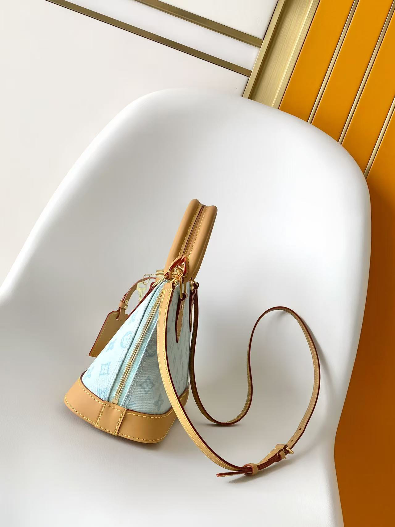Louis Vuitton Alma BB Monogram Canvas Crossbody Bag - Image 2