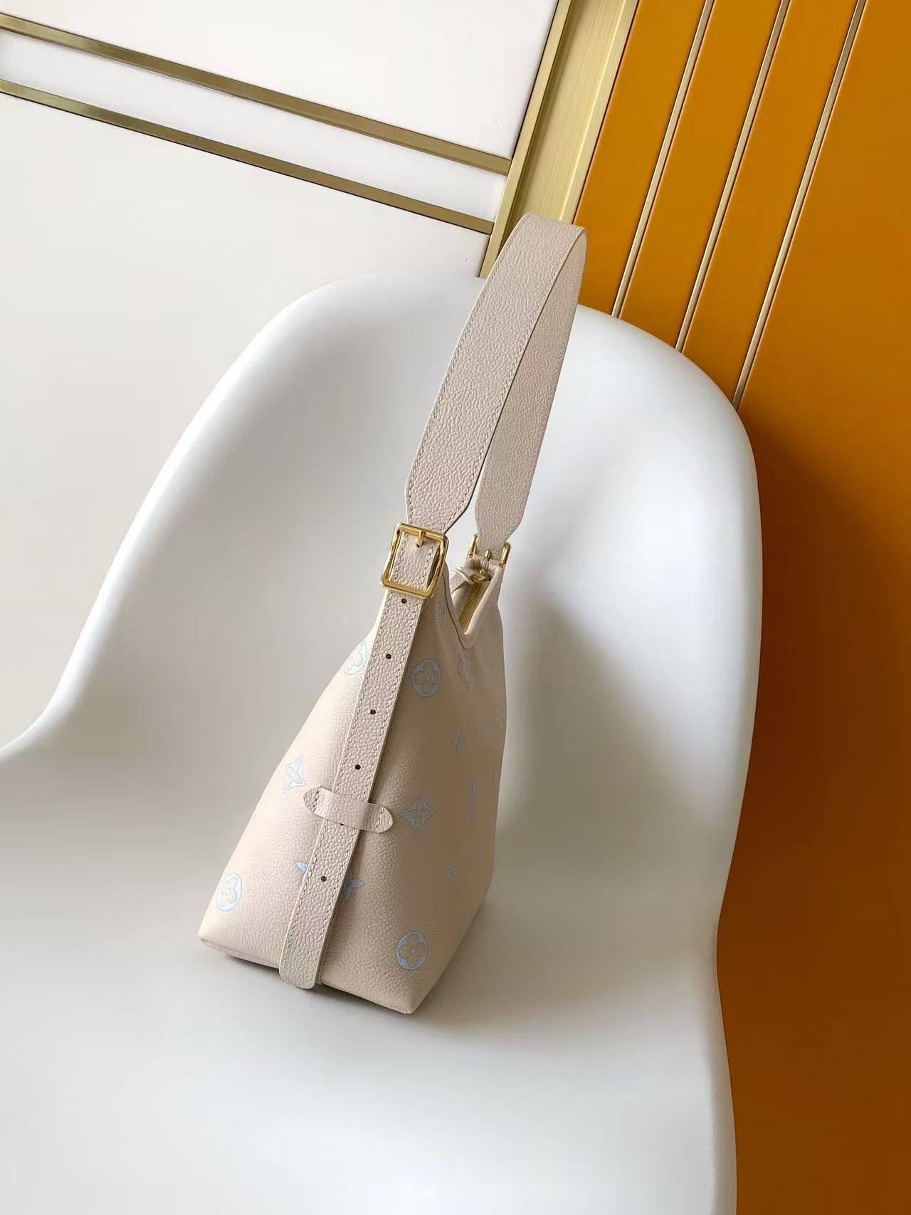 Louis Vuitton CarryAll Small Shoulder Bag in Monogram Empreinte Leather - Image 2