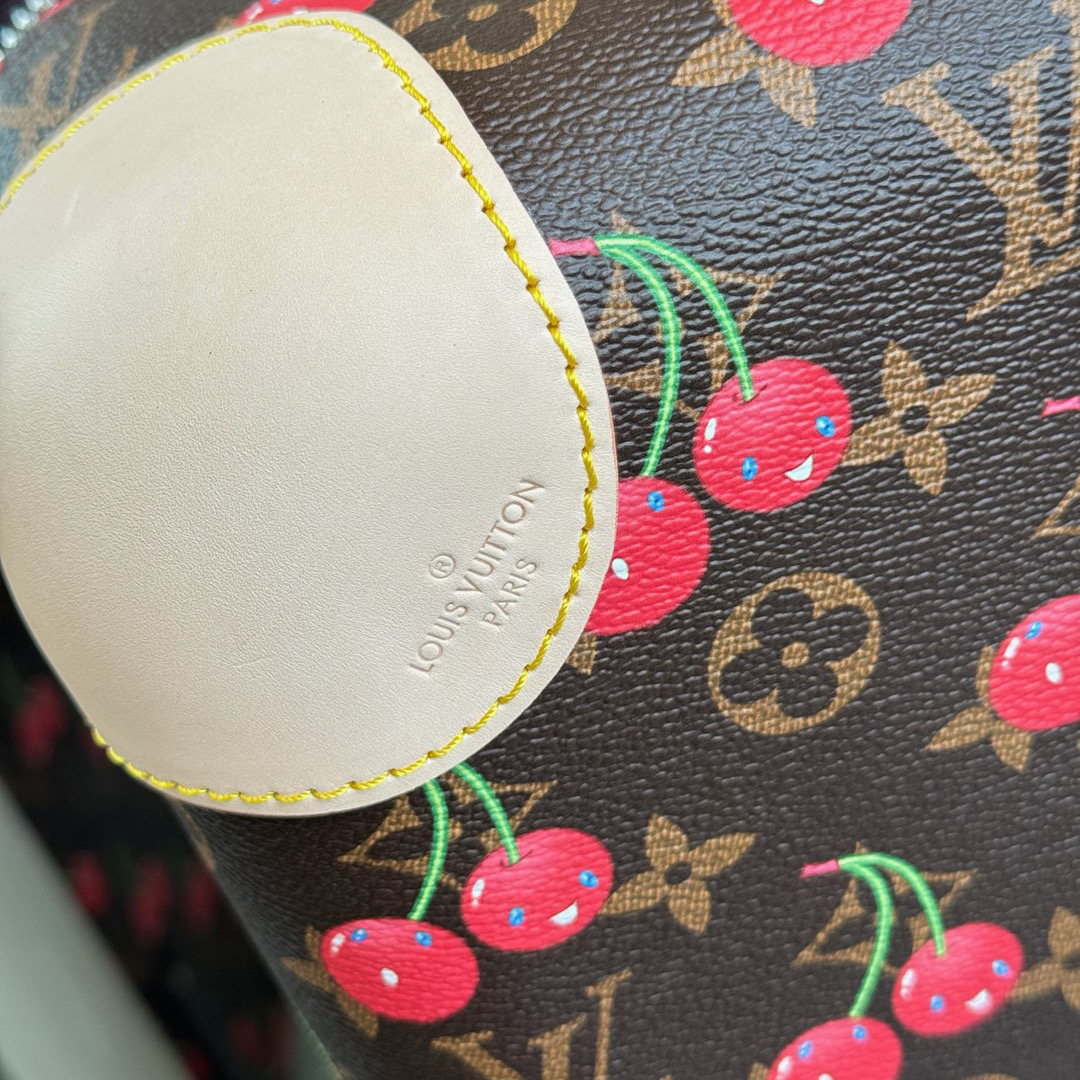 Louis Vuitton Horizon 55 Monogram Edlie Four-Wheel Carry-On Suitcase - Image 2