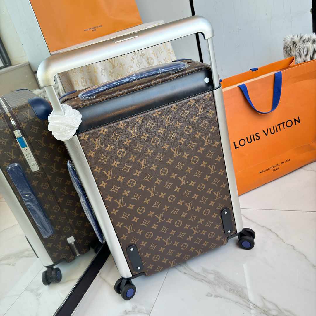 Louis Vuitton Horizon 55 Four-Wheel Carry-On Suitcase - Image 2