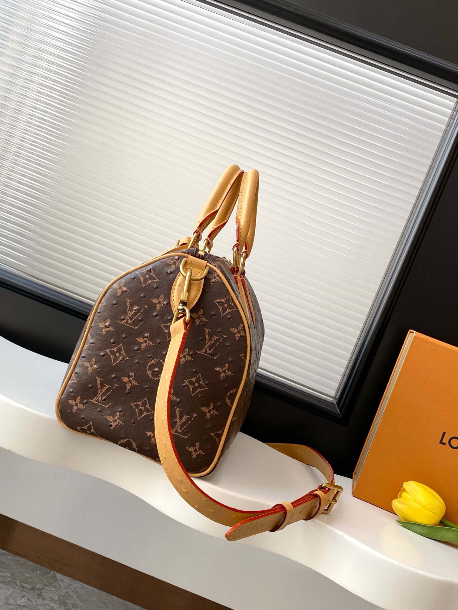 Louis Vuitton Speedy P9 Bandouliere 30 Monogram Leather Handbag - Image 2