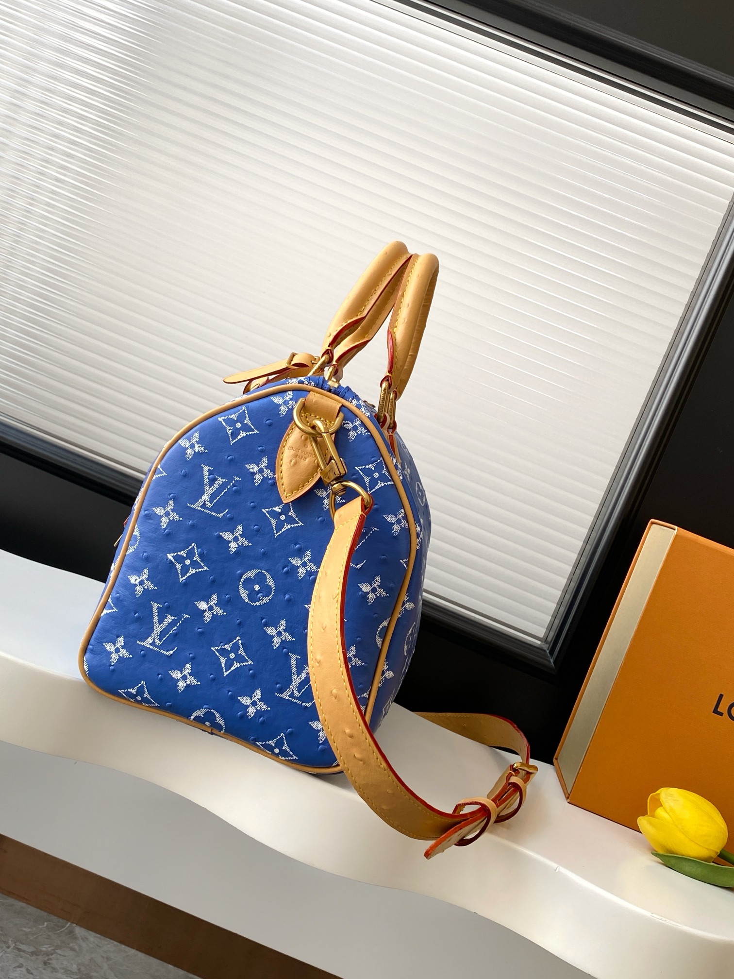 Louis Vuitton Speedy P9 Bandouliere 30 Monogram Leather Handbag - Image 2