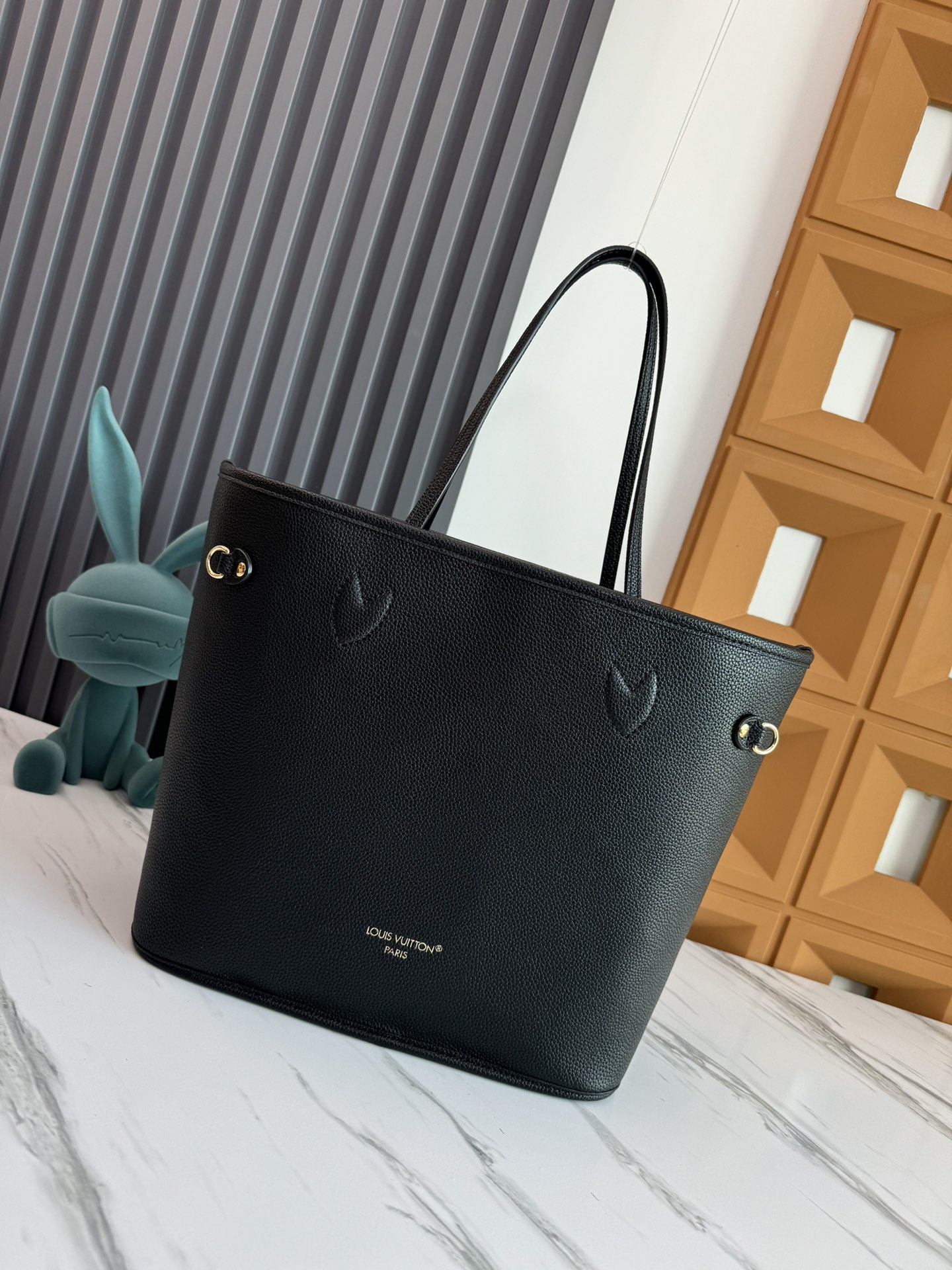 Louis Vuitton Neverfull Inside Out Medium Handbag - Image 2