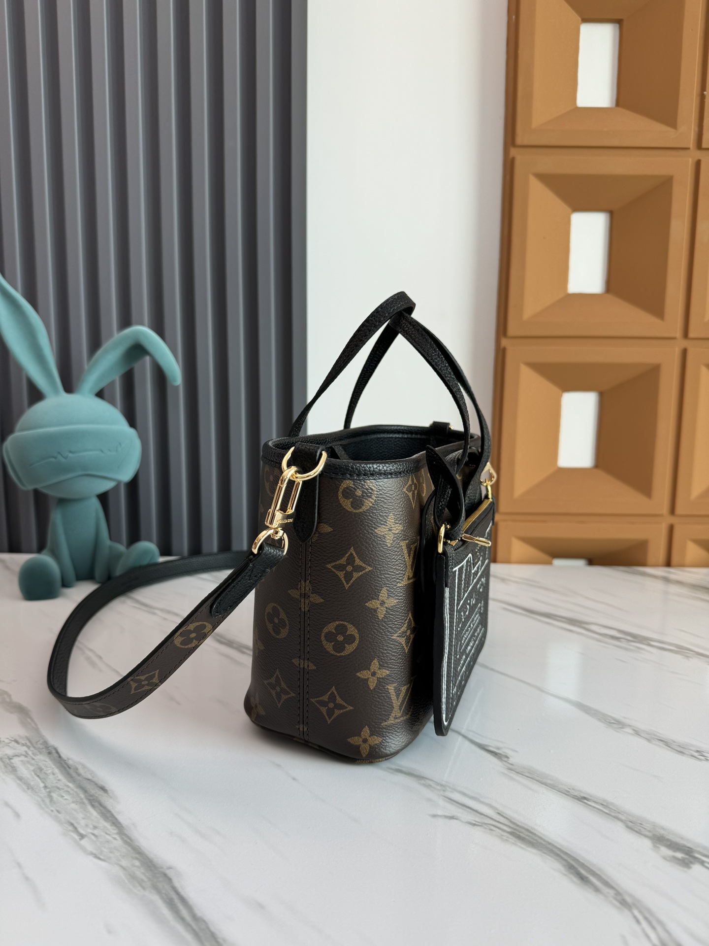 Louis Vuitton Neverfull Bandouliere Inside Out BB - Image 2