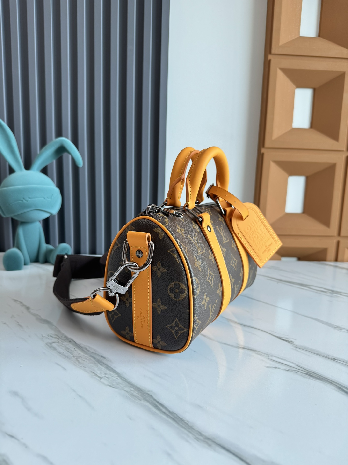 Louis Vuitton Keepall 25 Travel Bag in Monogram Eclipse Reverse Canvas - Image 2