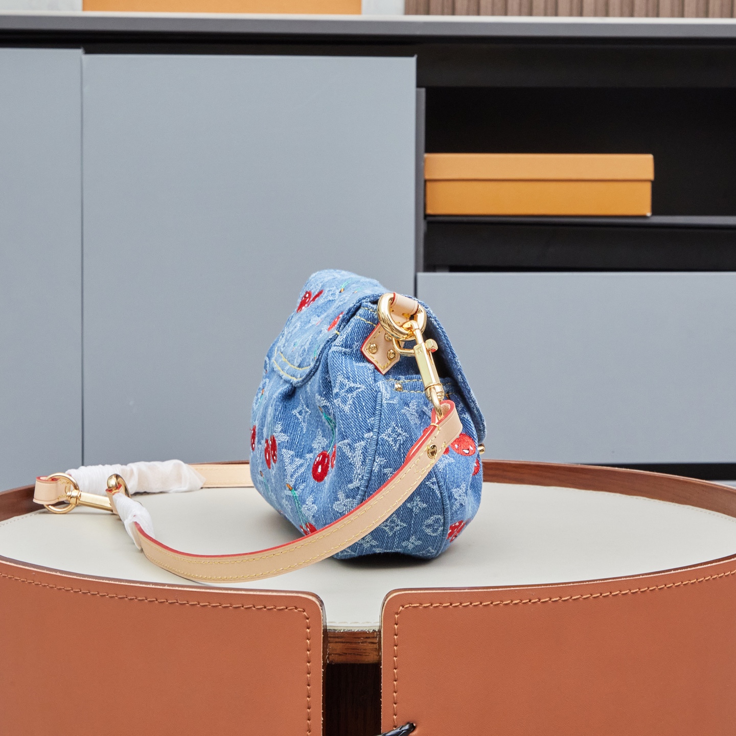 Louis Vuitton x Takashi Murakami Sunset Bag M13680 - Image 2