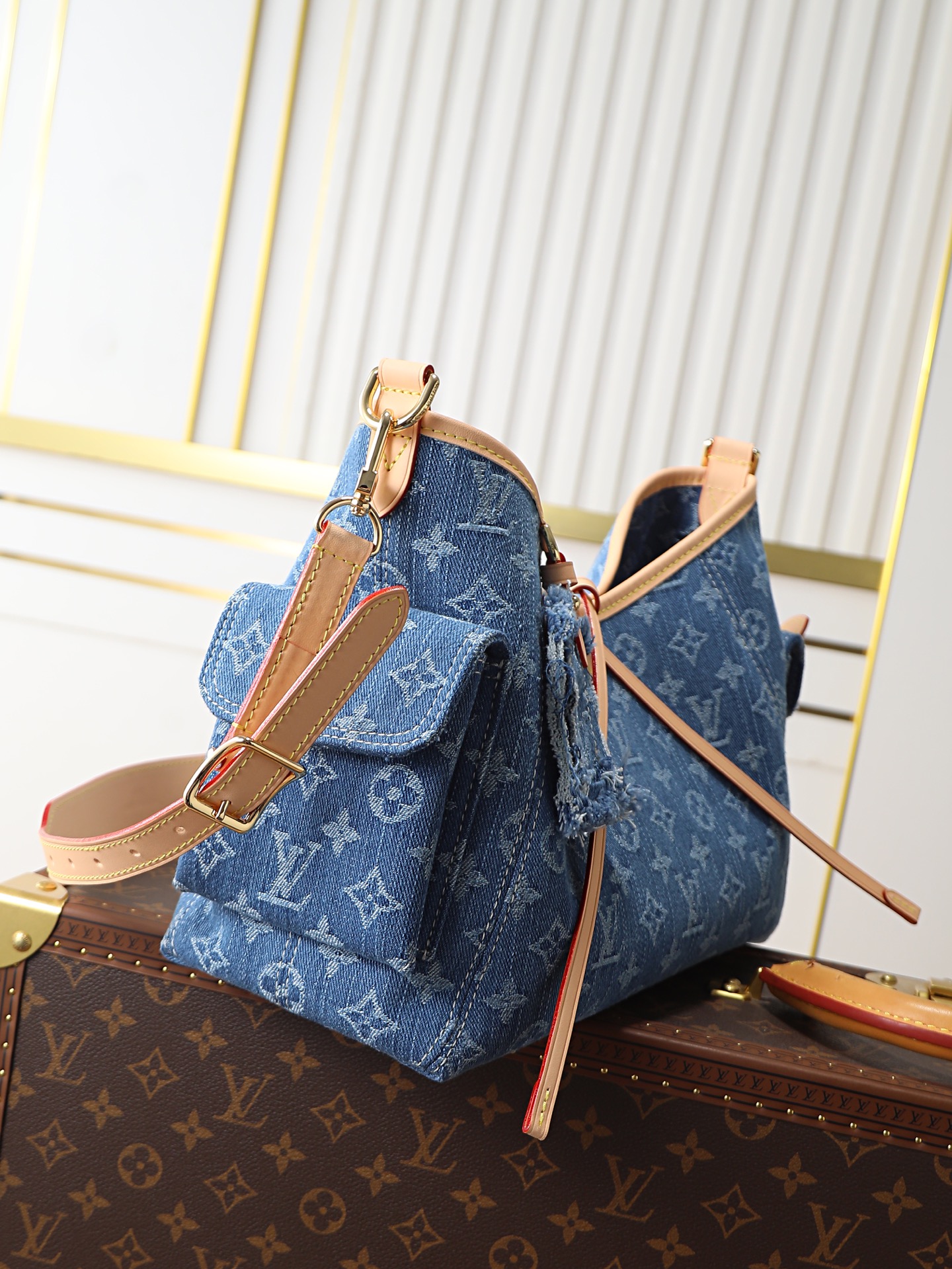 Louis Vuitton Carryall Cargo Small Denim Handbag M28287 - Image 2