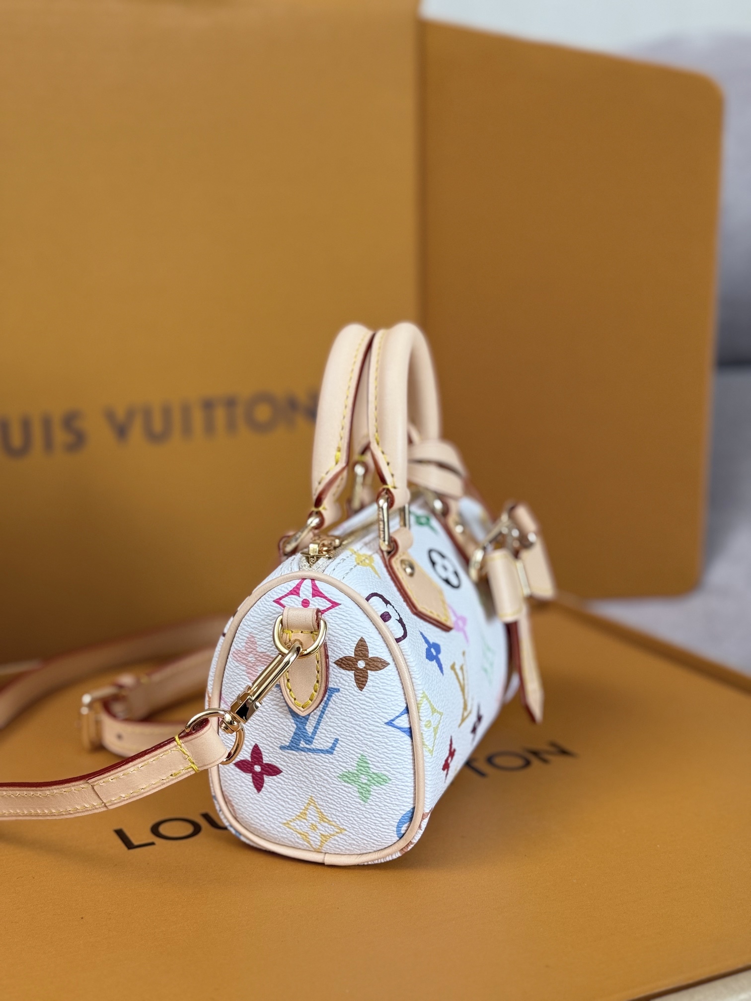 Louis Vuitton Nano Speedy Handbag M13391 - Image 2