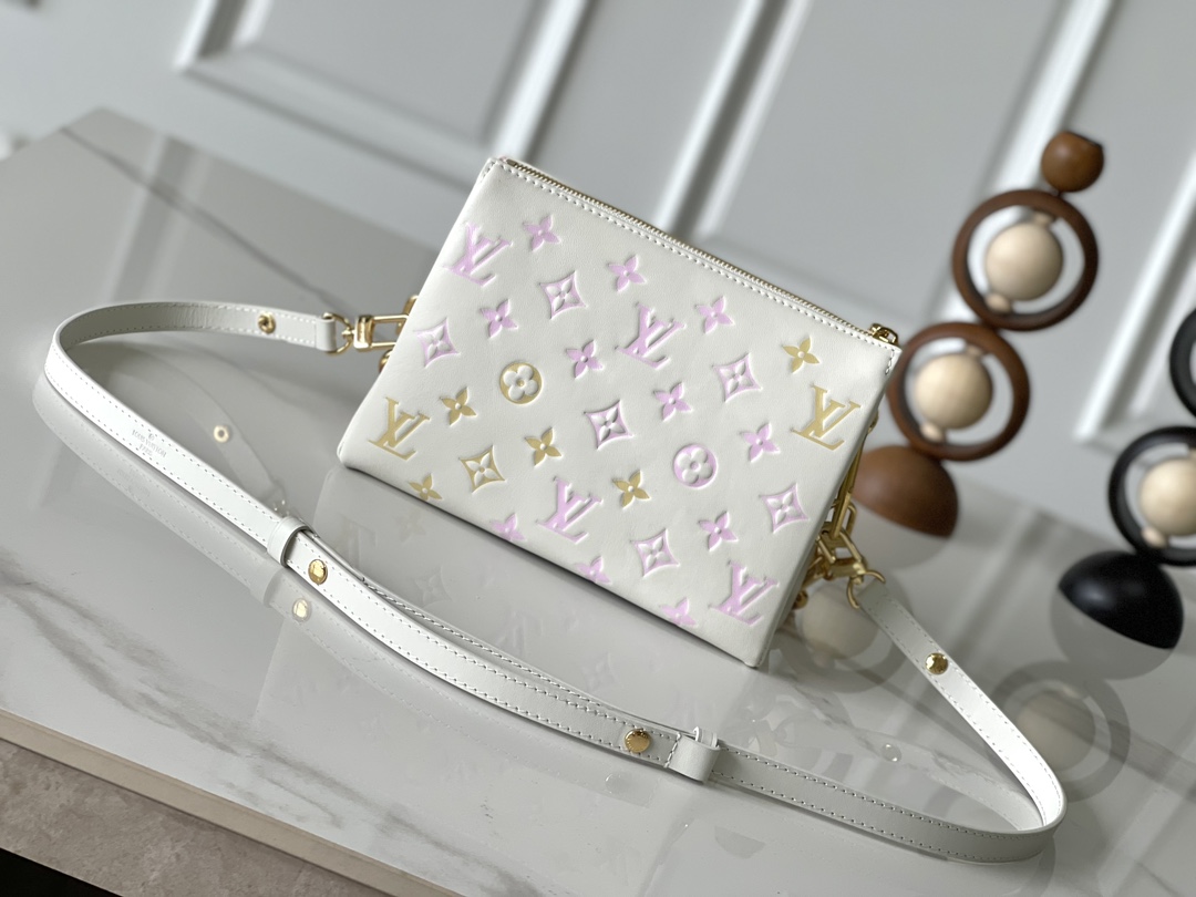 Louis Vuitton Coussin BB Handbag - Image 2
