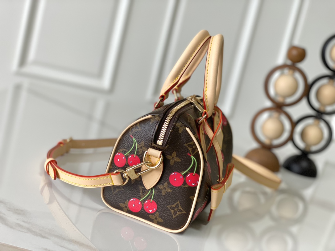 Louis Vuitton Speedy Bandouliere 20 M13094 Cherry Monogram Bag - Image 2