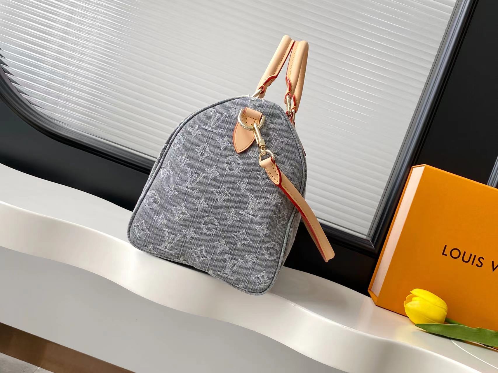 Louis Vuitton Speedy Soft 30 Handbag in Monogram Denim - Image 2