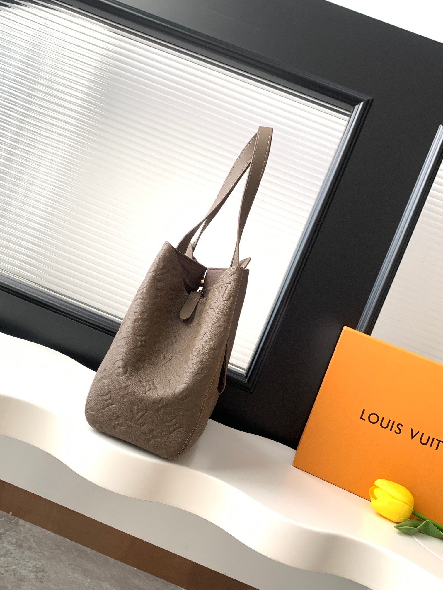 Louis Vuitton All In One Small Hobo Tote Bag M25890 - Image 2