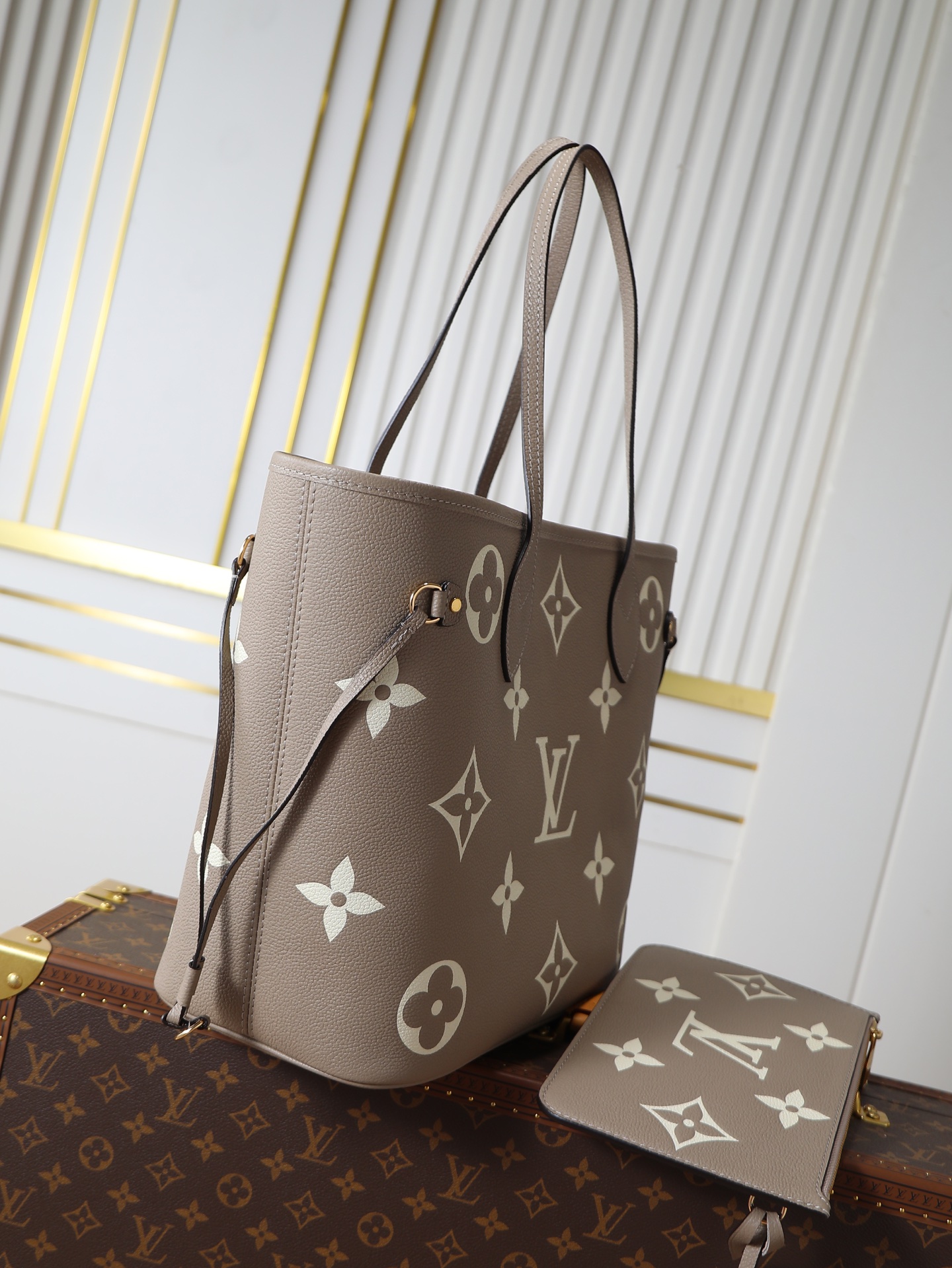 Louis Vuitton Neverfull MM Monogram Empreinte Leather Tote Bag - Image 2