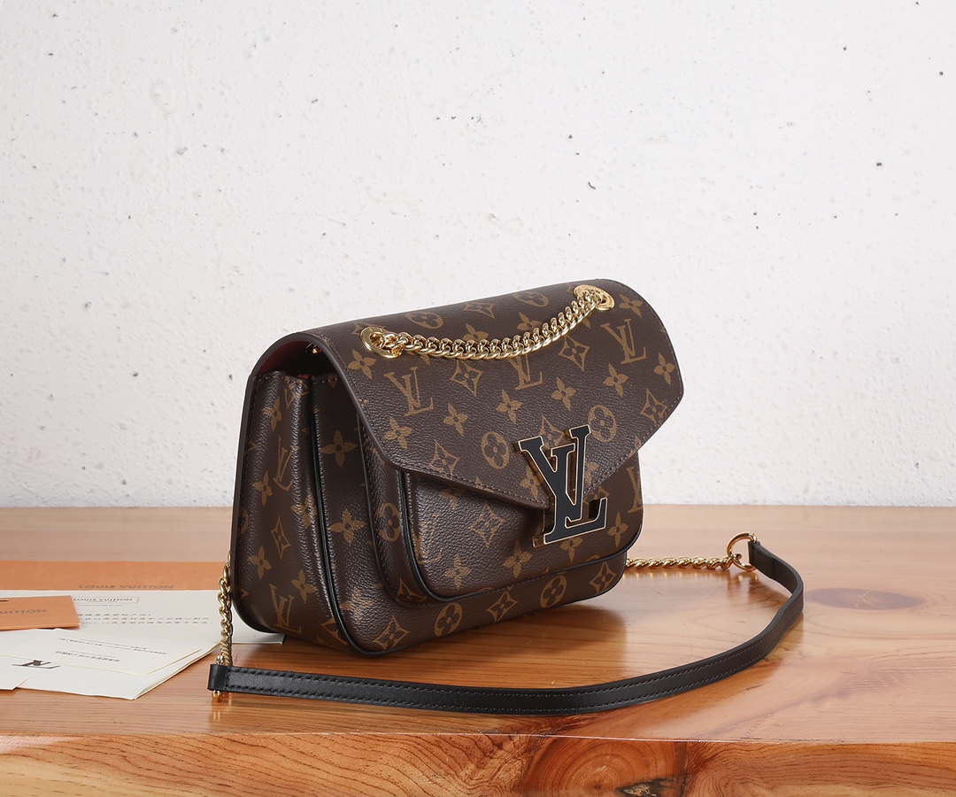 Louis Vuitton Passy Chain Bag - Image 2