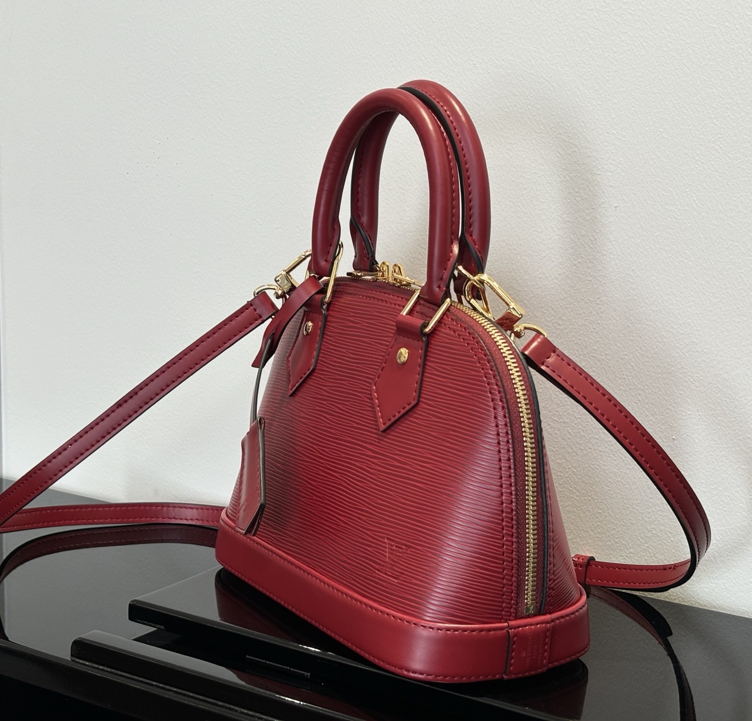 Alma BB Epi Leather Handbag - Image 2