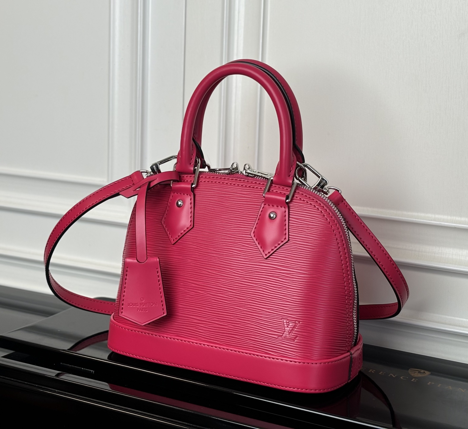 Alma BB Epi Leather Handbag - Image 2