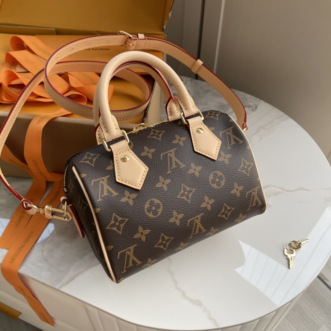 Louis Vuitton Speedy Bandouliere 20 Leather Shoulder Bag - Image 2