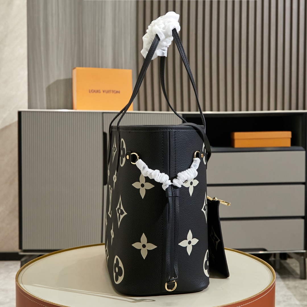 Louis Vuitton Neverfull MM Tote Bag - Image 2