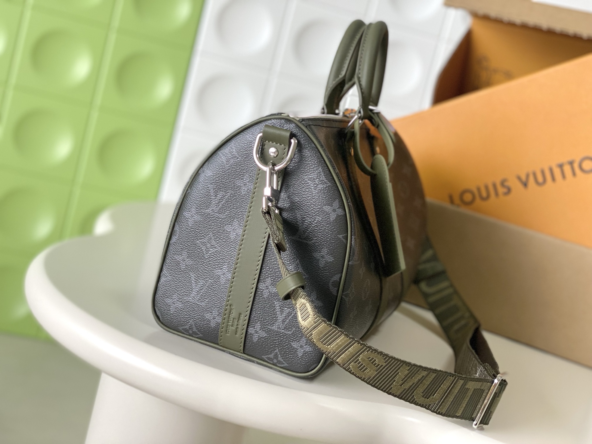 Louis Vuitton Keepall Bandouliere 35 Travel Bag - Image 2