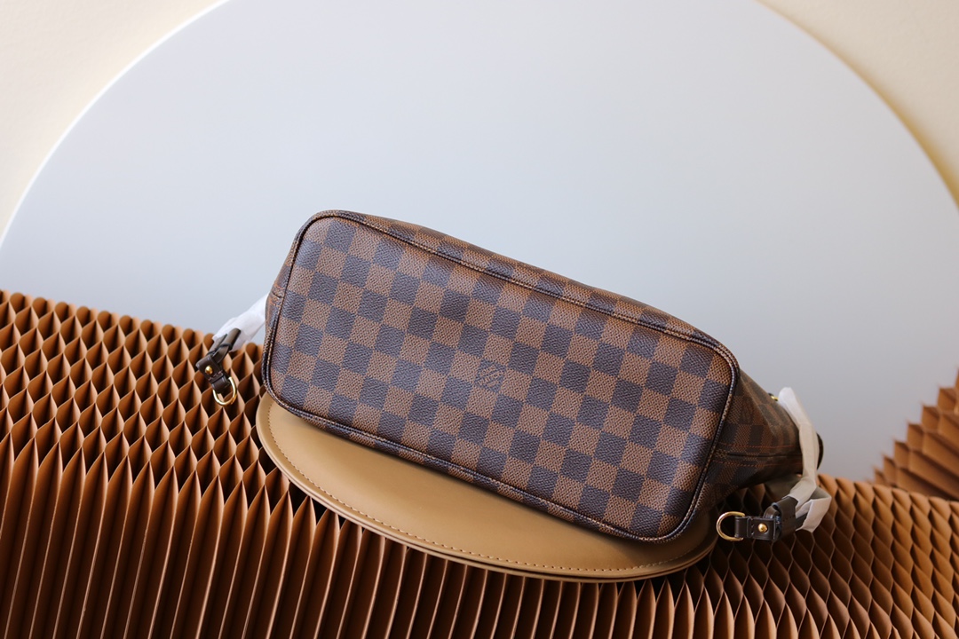 Louis Vuitton Neverfull Small Tote Bag in Damier Azur Canvas - Image 2