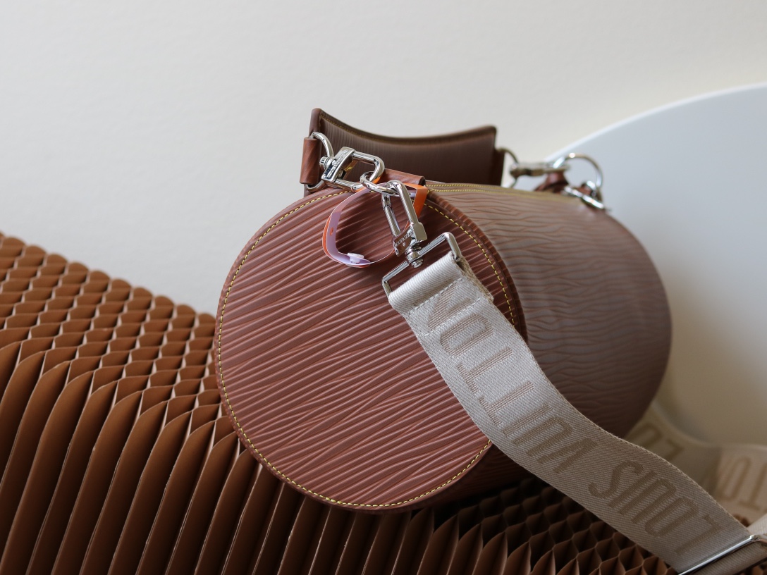 Louis Vuitton Soft Polochon Crossbody Bag M23092 - Image 2