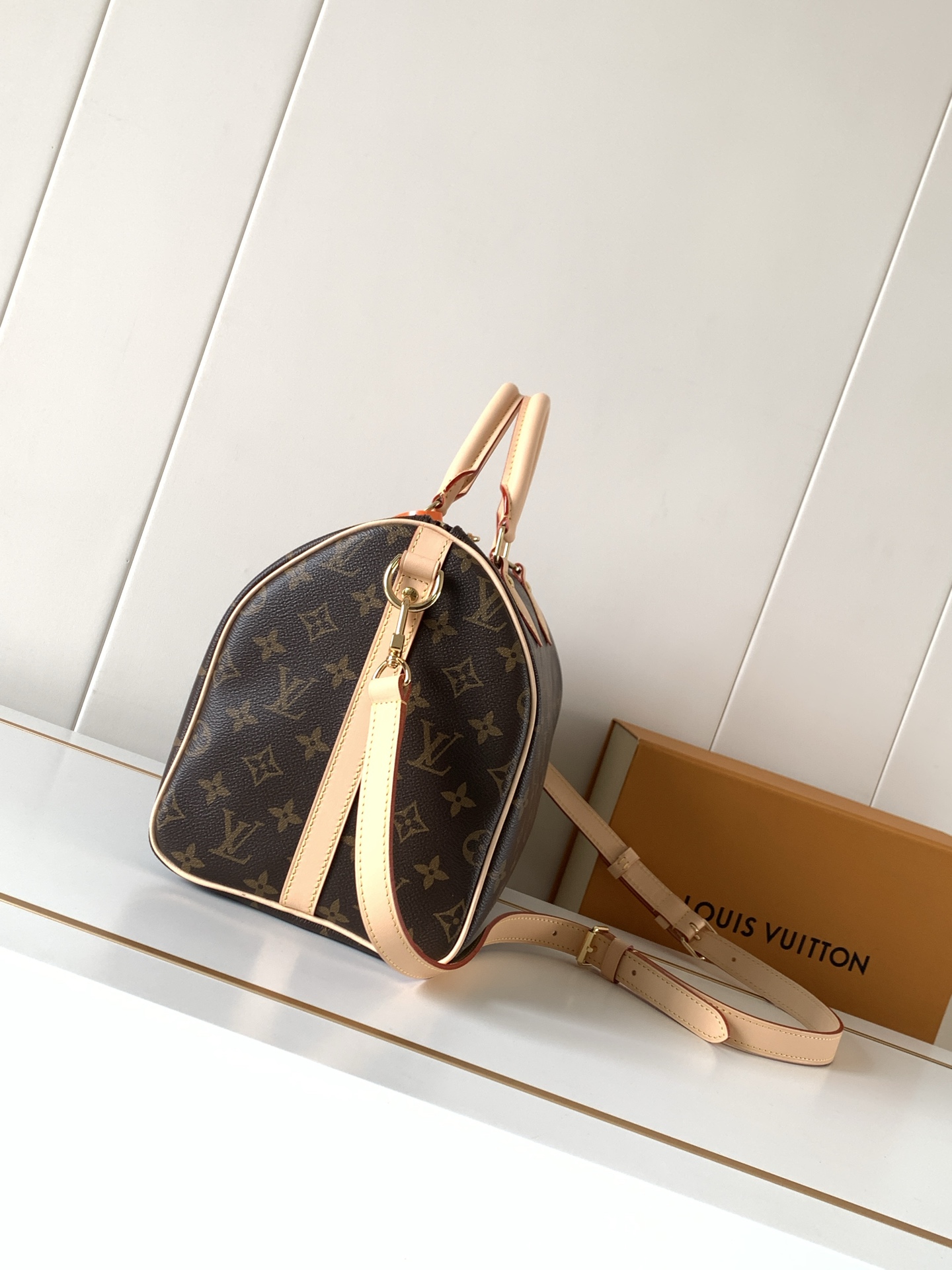 Louis Vuitton Speedy Bandoulière 30 Monogram Handbag - Image 2