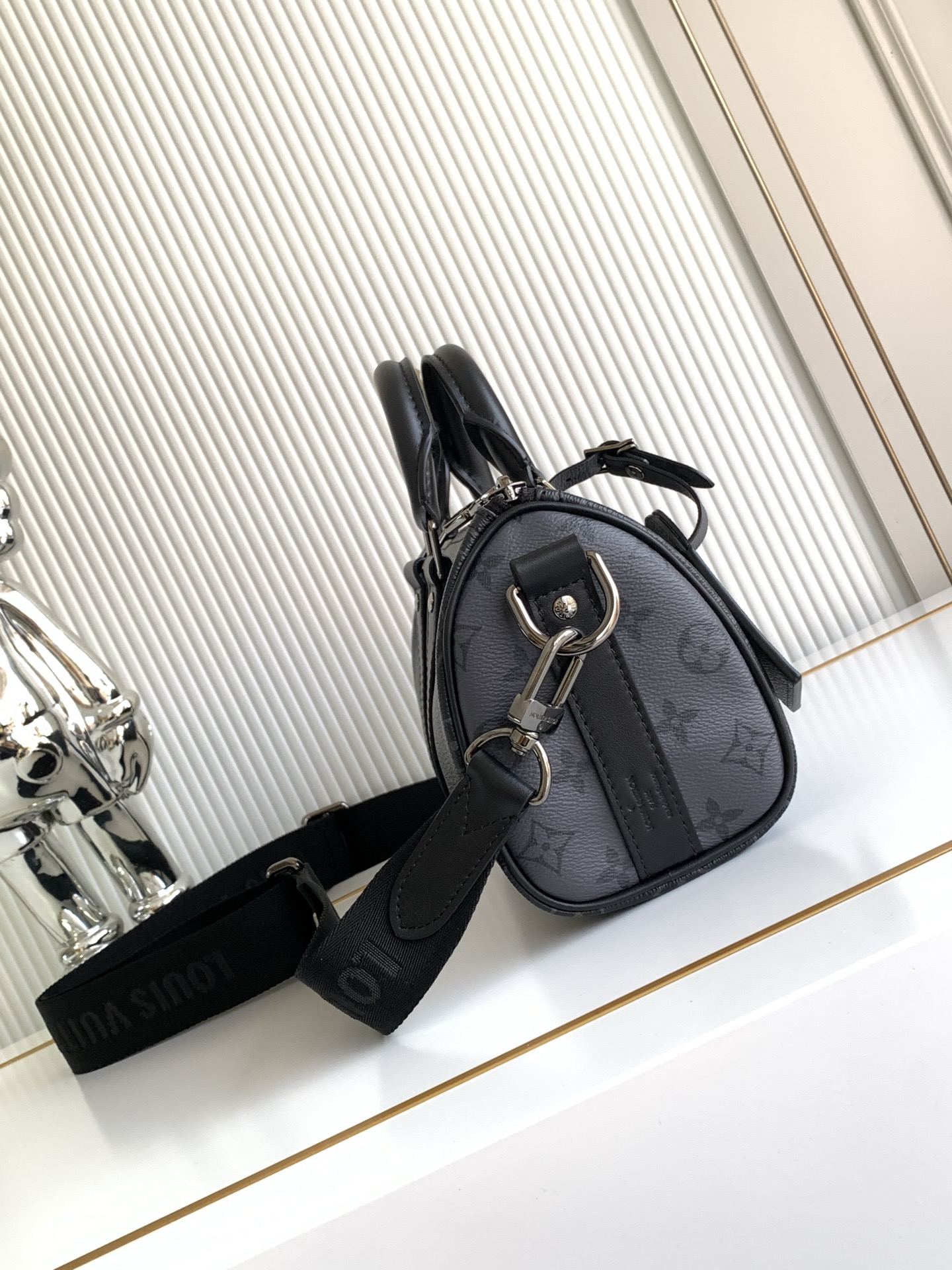 Louis Vuitton Keepall 25 Travel Bag in Monogram Eclipse Reverse Canvas - Image 2