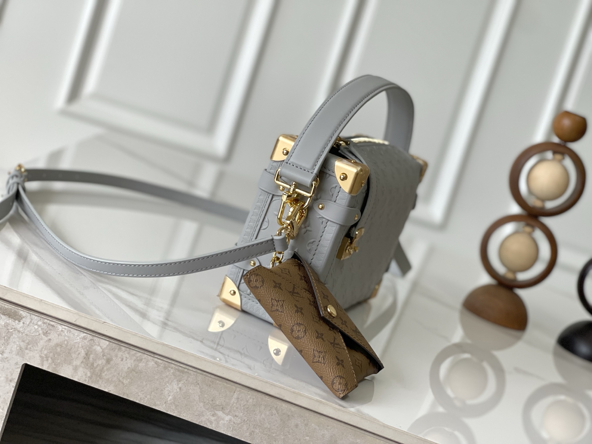 Louis Vuitton Side Trunk Medium Handbag M25602 - Image 2