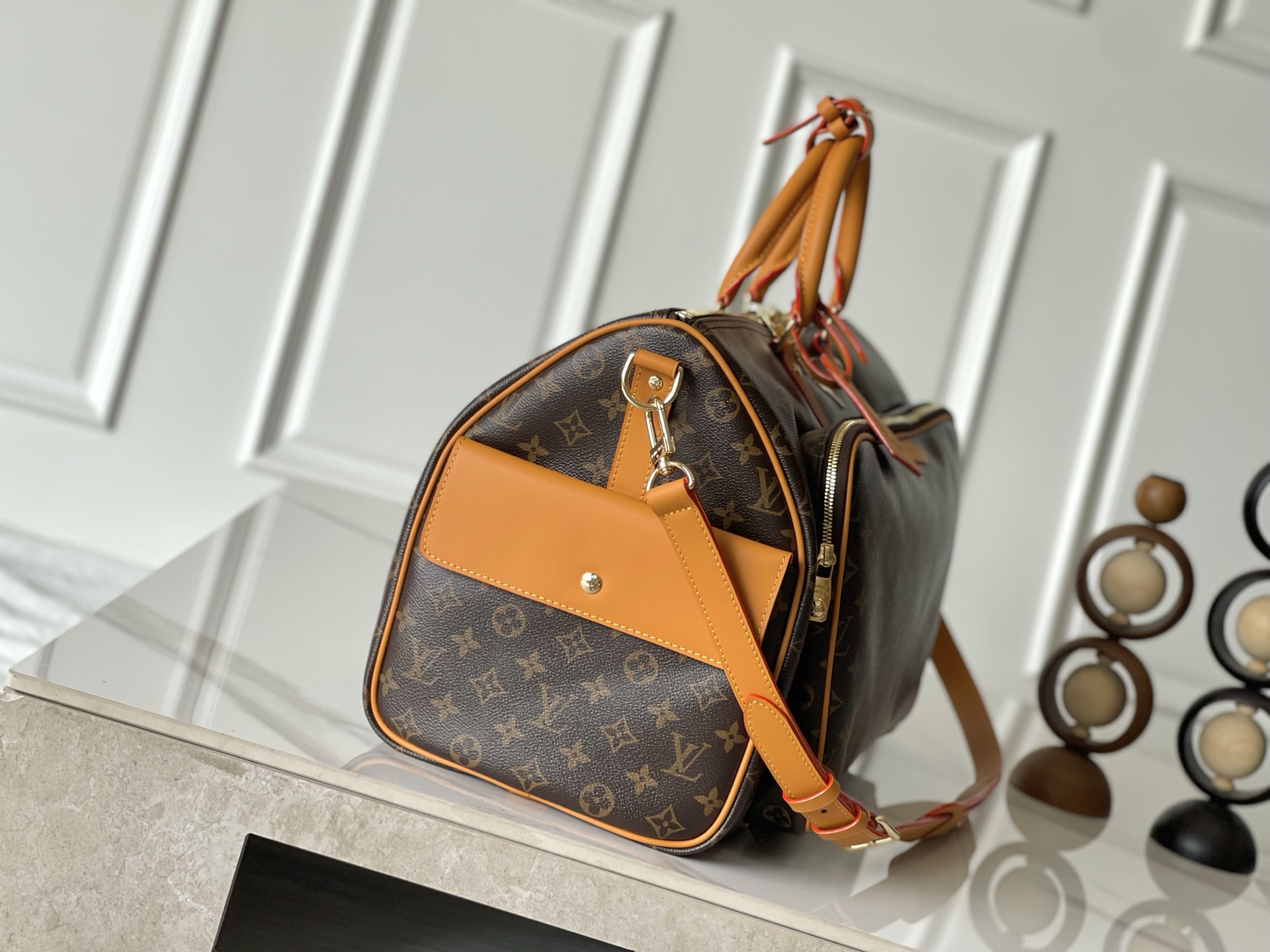 Louis Vuitton Keepall Bandoulière 50 Travel Bag - Image 2