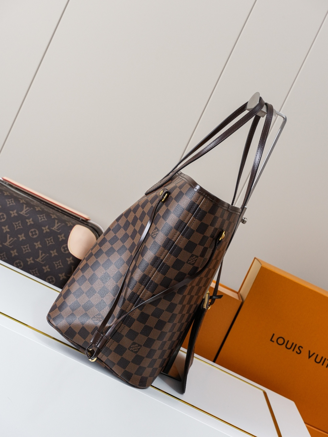 Louis Vuitton Neverfull Large Tote Bag in Damier Ebene - Image 2