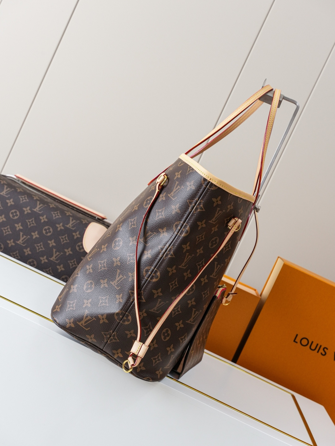 Neverfull GM Monogram Tote Bag - Image 2