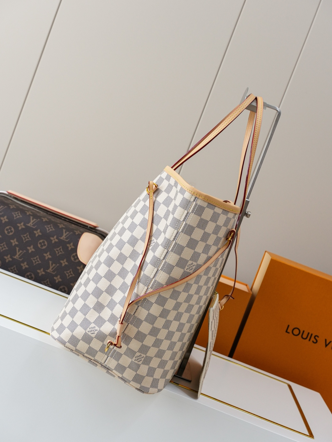 Louis Vuitton Neverfull Large Tote Bag M41360 in Damier Azur - Image 2