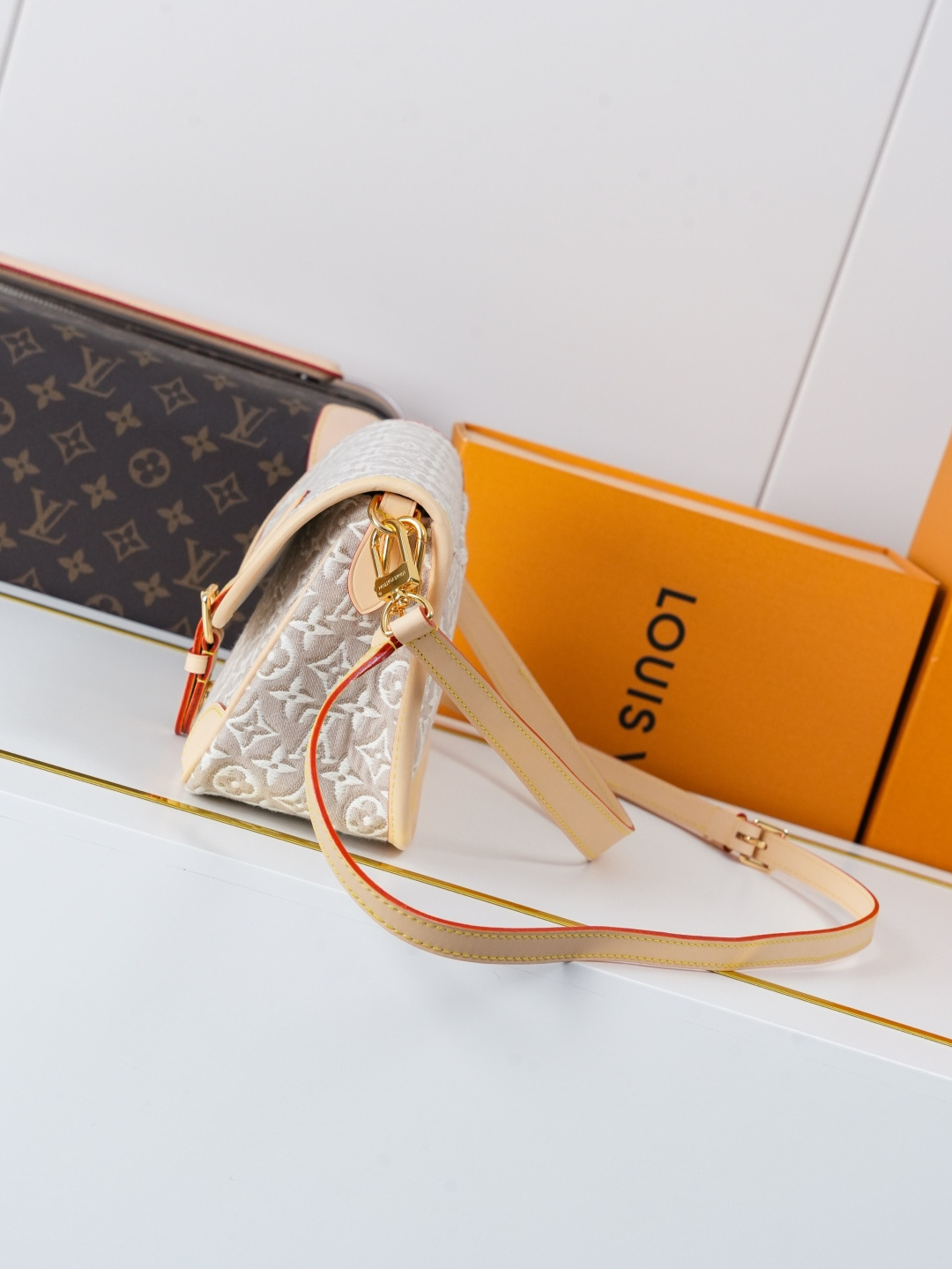 Louis Vuitton Diane Monogram Emblème Shoulder Bag - Image 2