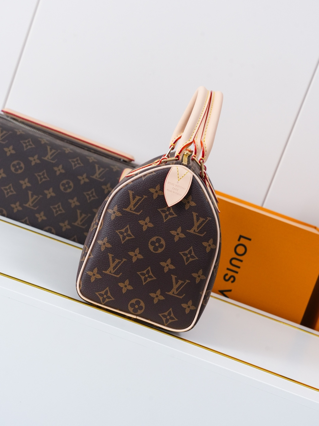 Louis Vuitton Speedy Bandouliere 25 Monogram Handbag - Image 2