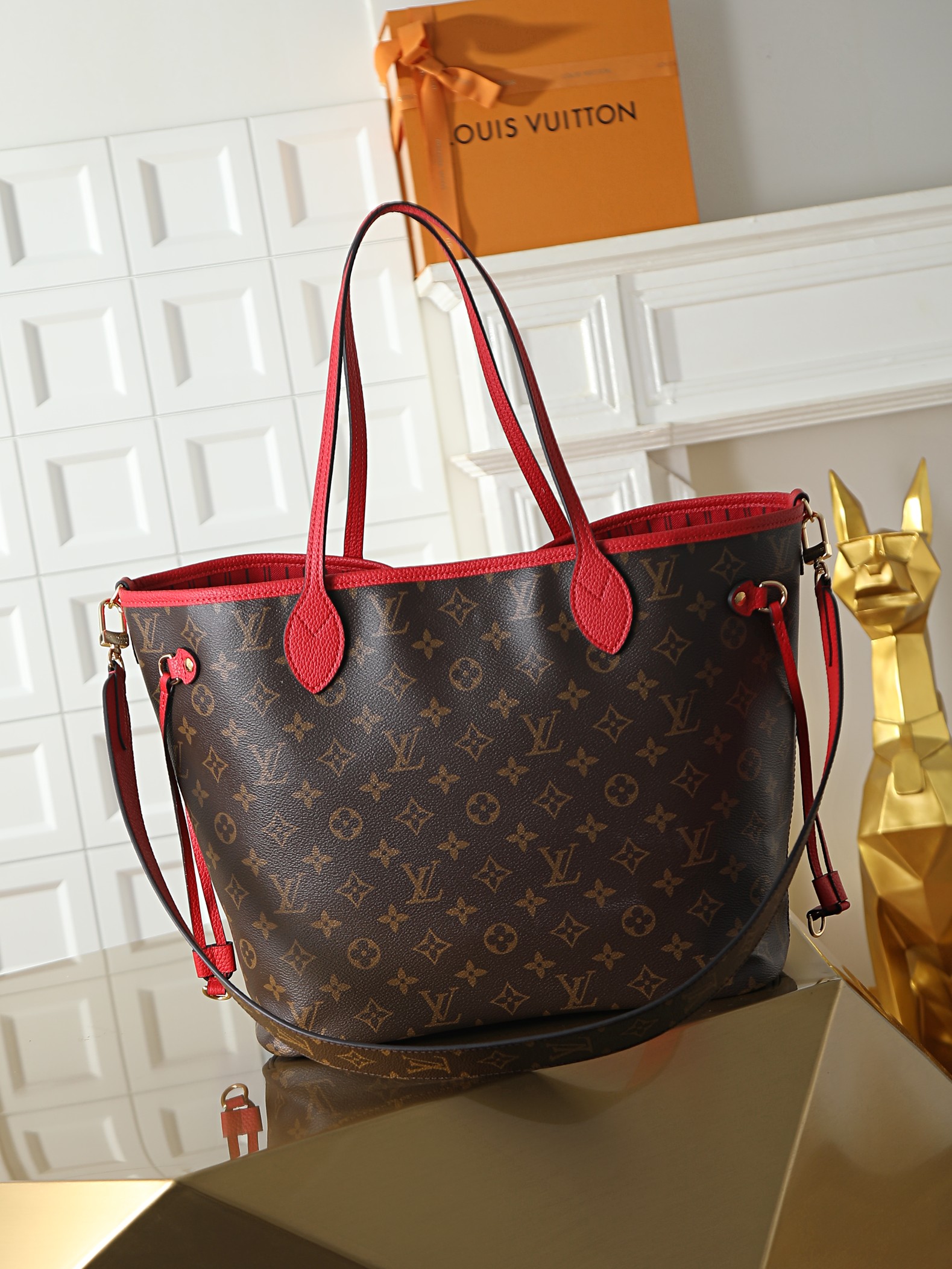 Louis Vuitton Neverfull Bandoulière Inside Out Medium Tote Bag - Image 2