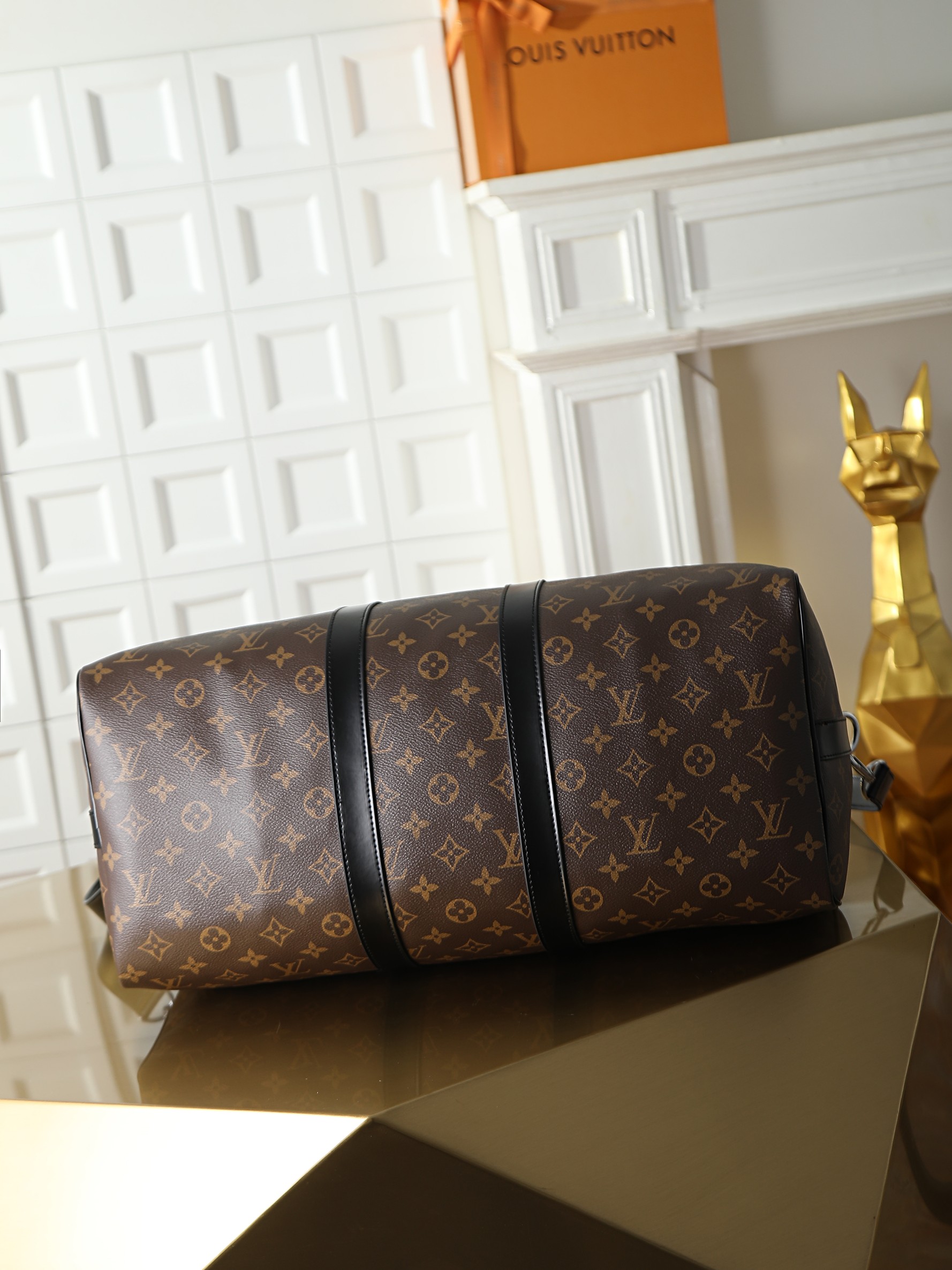 Louis Vuitton Keepall 45 Monogram Canvas Travel Bag - Image 2