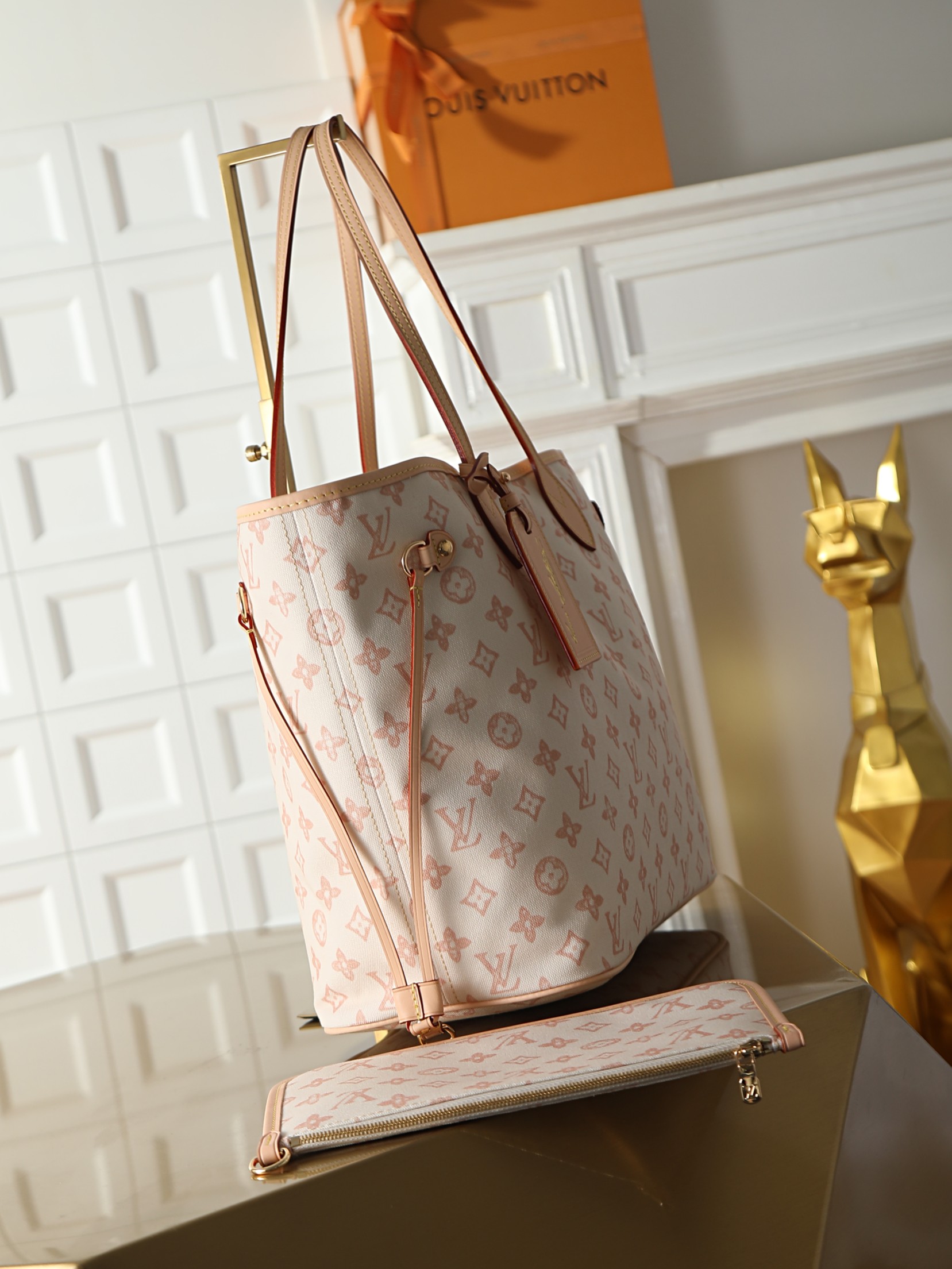 Louis Vuitton Neverfull MM Monogram Canvas Tote Bag - Image 2