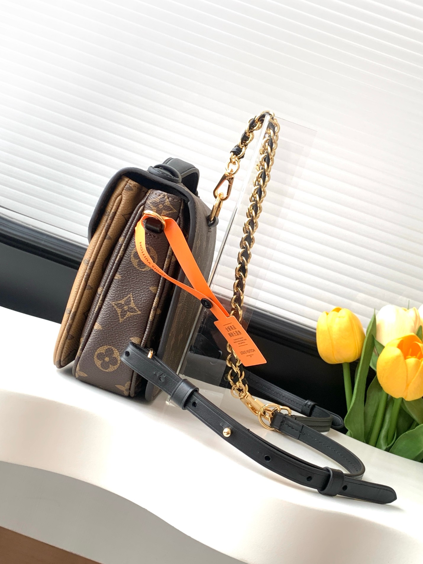 Louis Vuitton Pochette Metis Monogram Reverse Shoulder Bag - Image 2