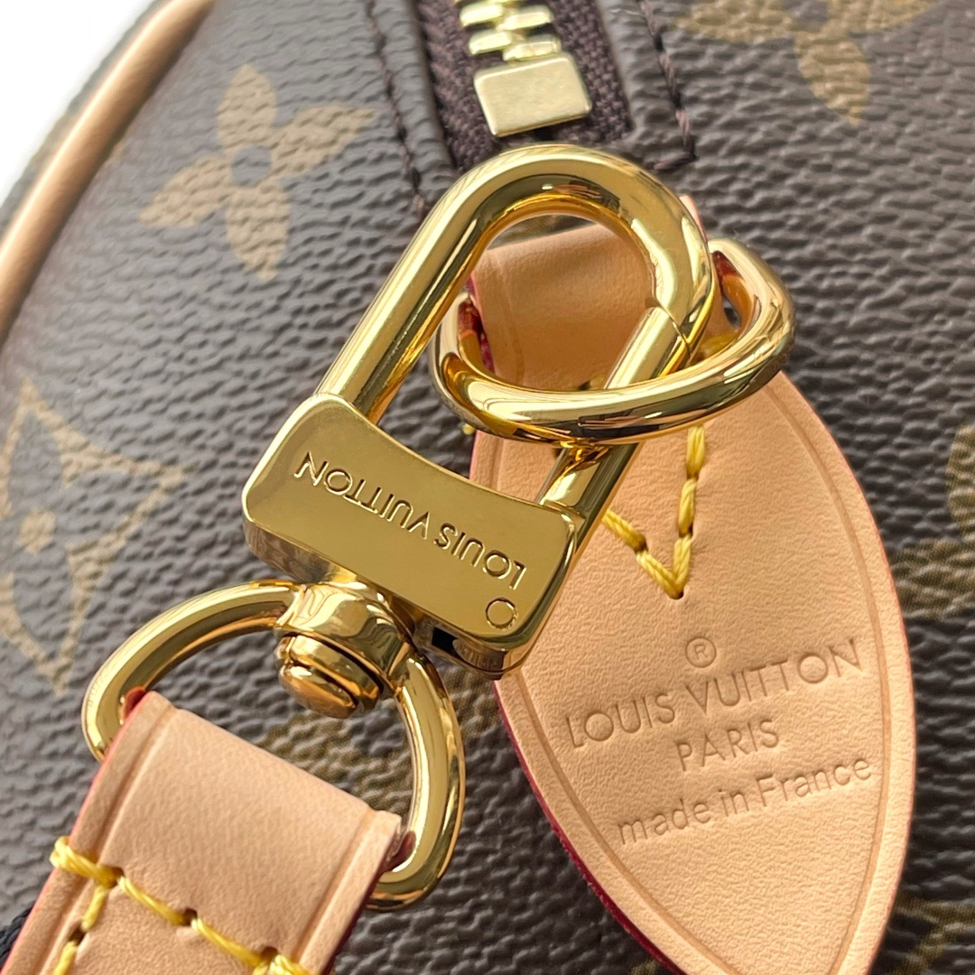 Louis Vuitton Speedy Bandouliere 20 Monogram Handbag - Image 2