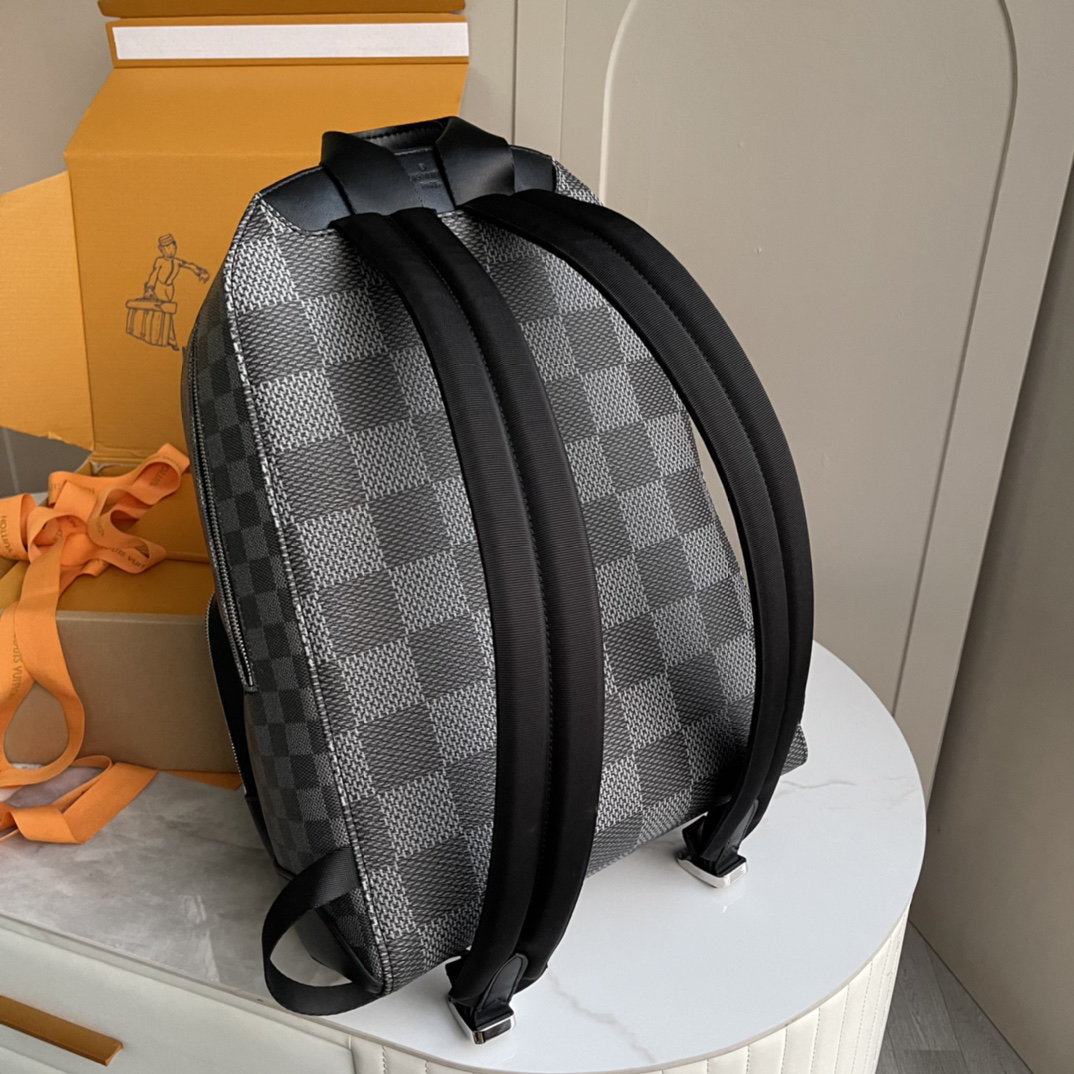 Louis Vuitton Campus Backpack Damier Canvas - Image 2