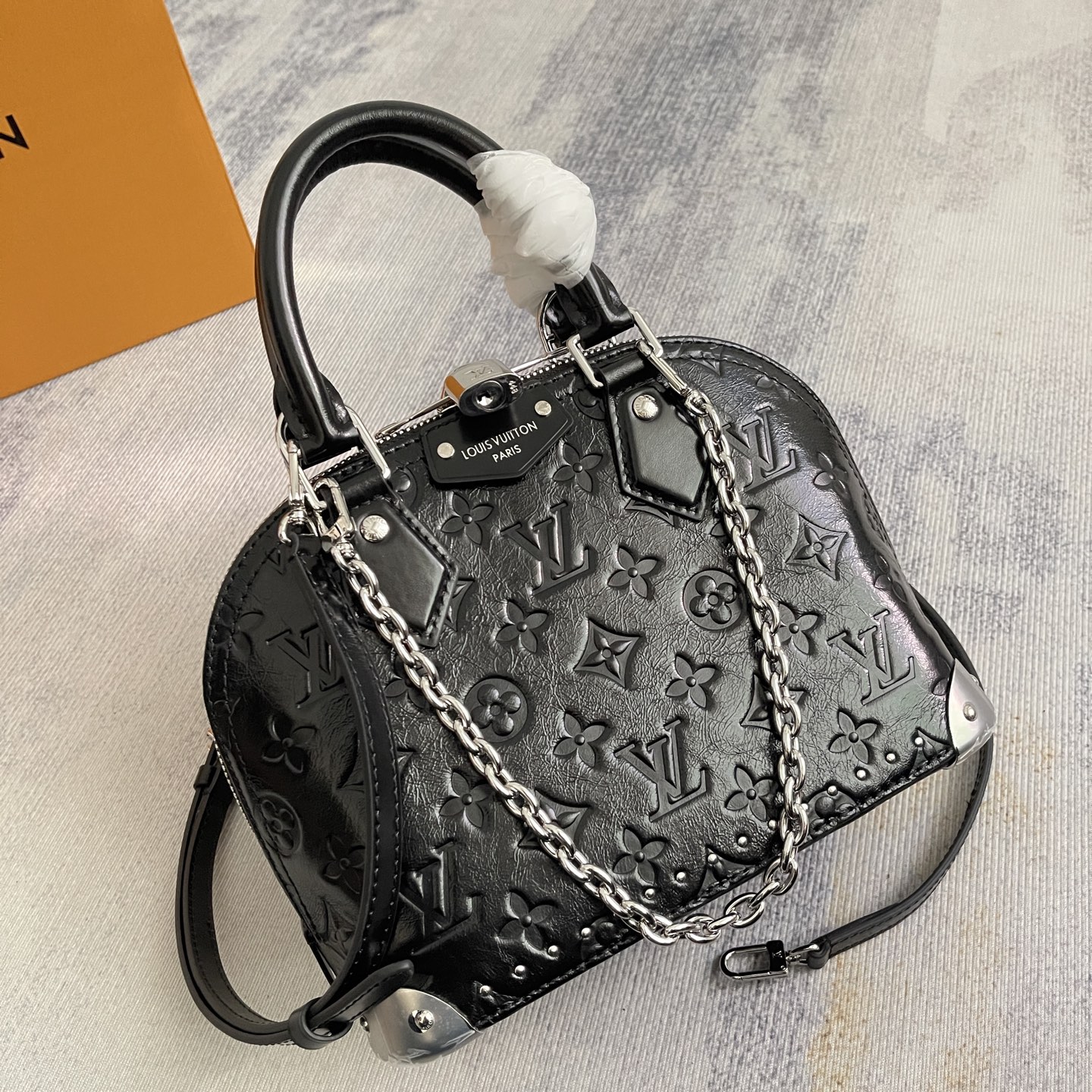 Louis Vuitton Alma BB Monogram Saga Handbag - Image 2