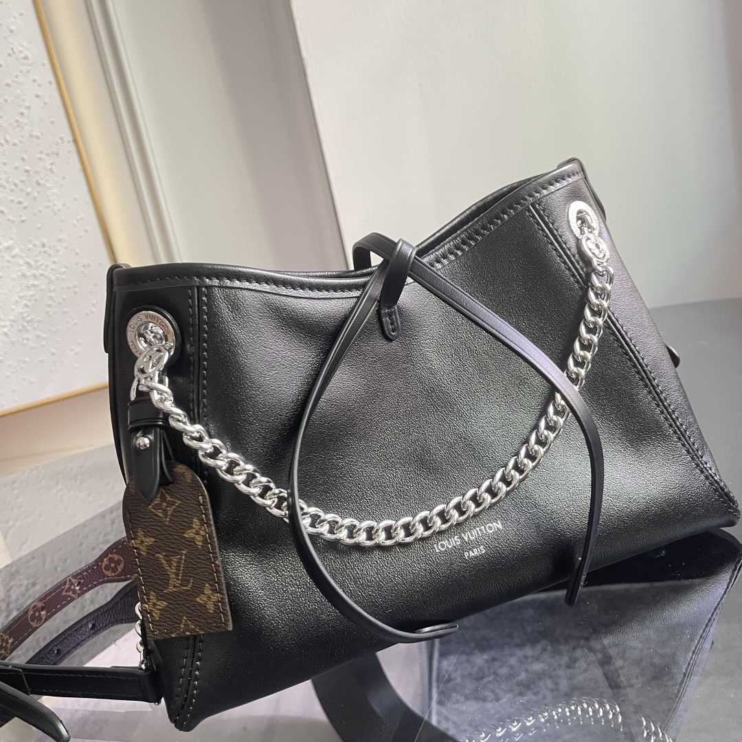 CarryAll BB Monogram Handbag - Image 2
