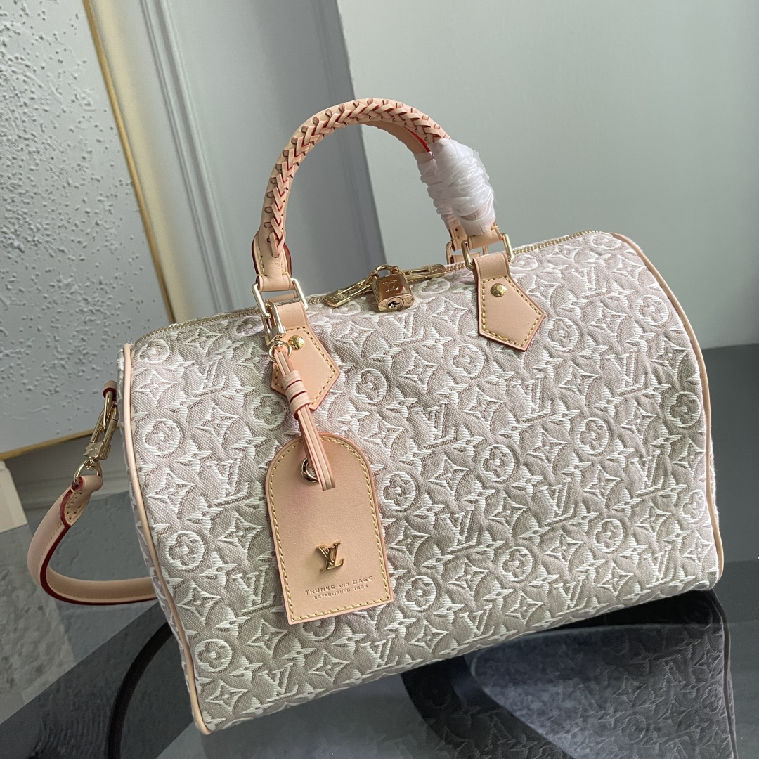Louis Vuitton Speedy Soft 30 Handbag in Monogram Emblème Canvas - Image 2
