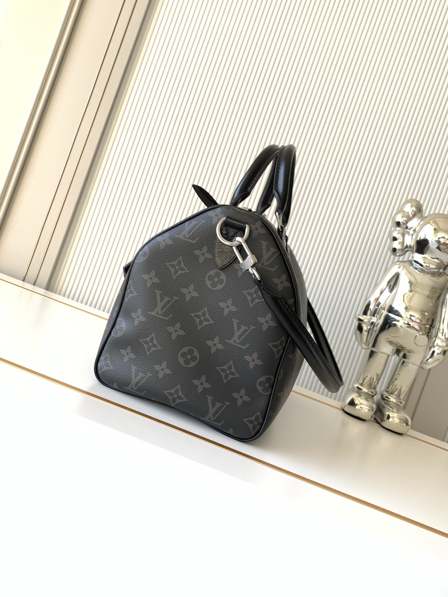 Louis Vuitton Speedy Soft 30 Handbag - Image 2