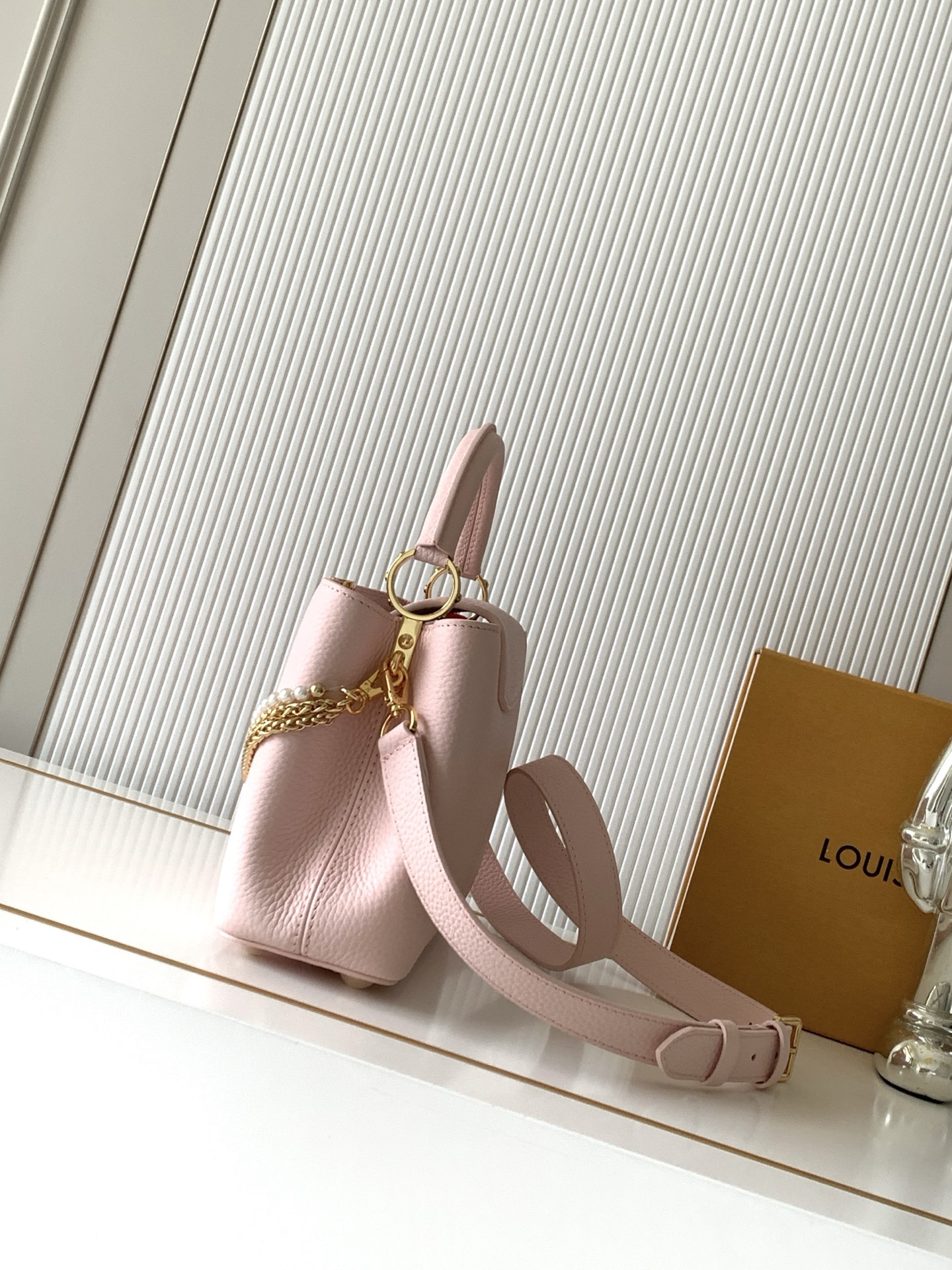 Louis Vuitton Capucines BB Handbag, Light Pink Pearl Double Chain - Image 2