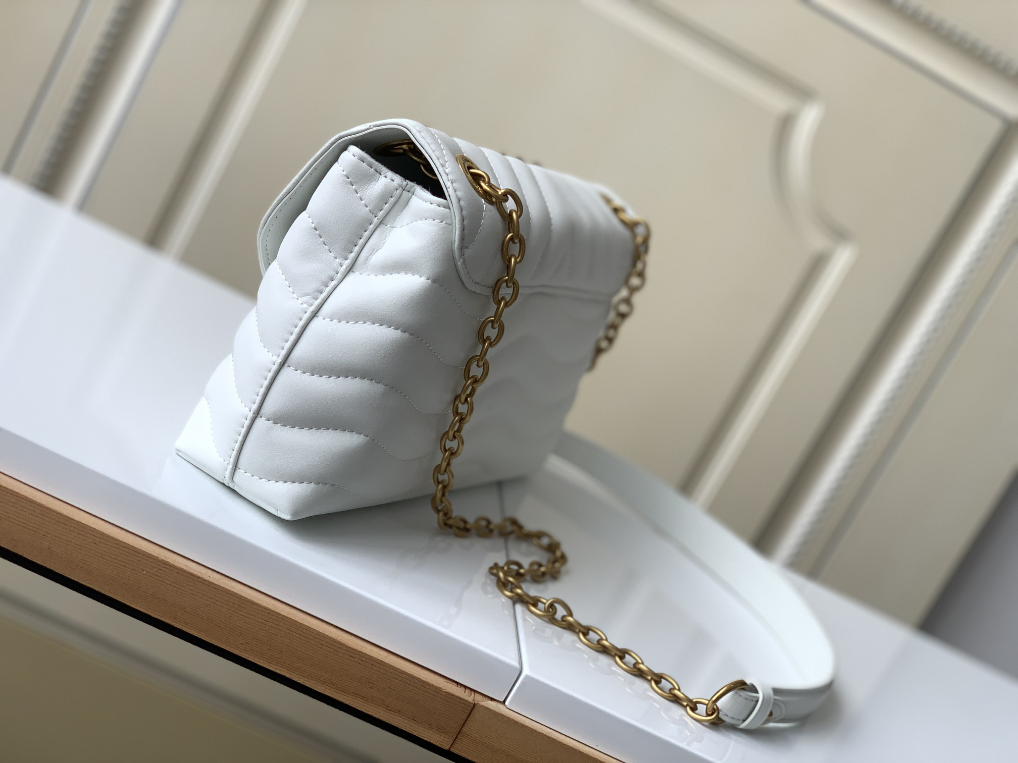 Louis Vuitton New Wave Chain Shoulder Bag M58549 White - Image 2