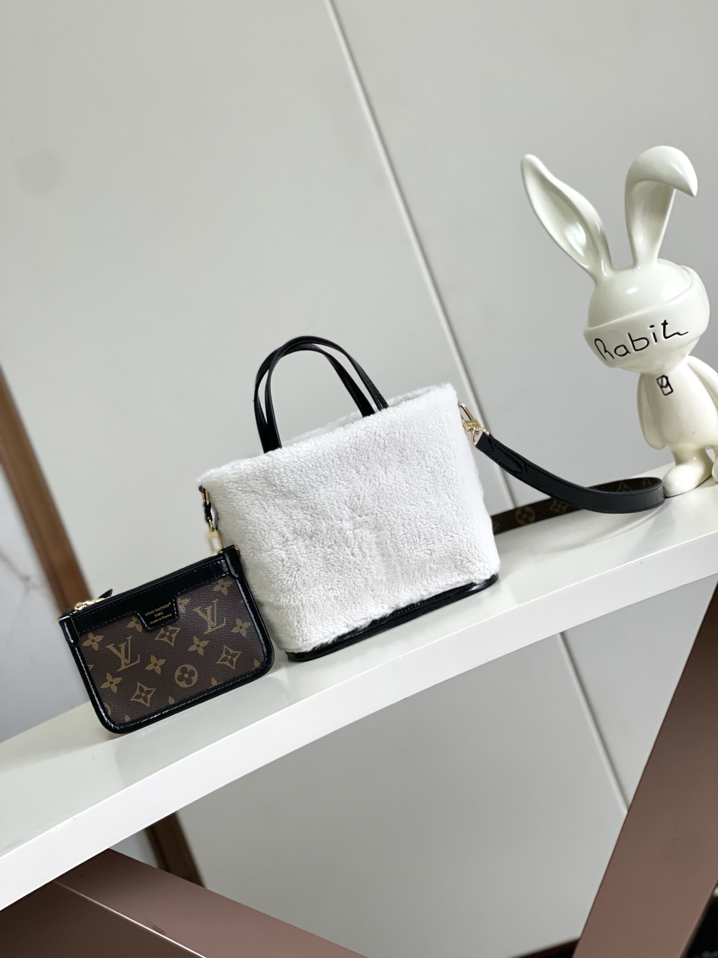 Louis Vuitton Neverfull Bandoulière Inside Out BB Handbag - Image 2