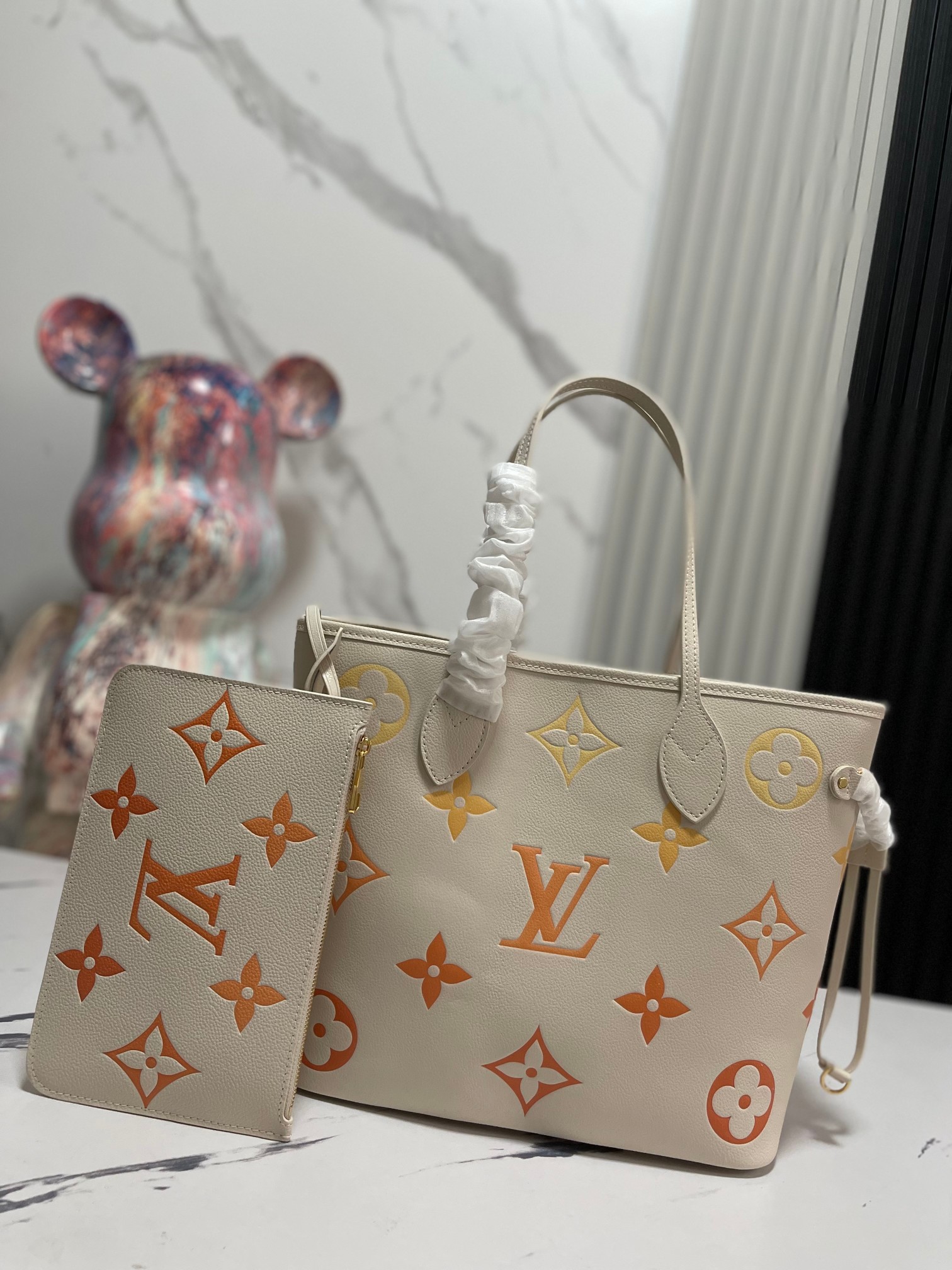 Louis Vuitton Neverfull MM Tote Bag in Monogram Empreinte Leather - Image 2