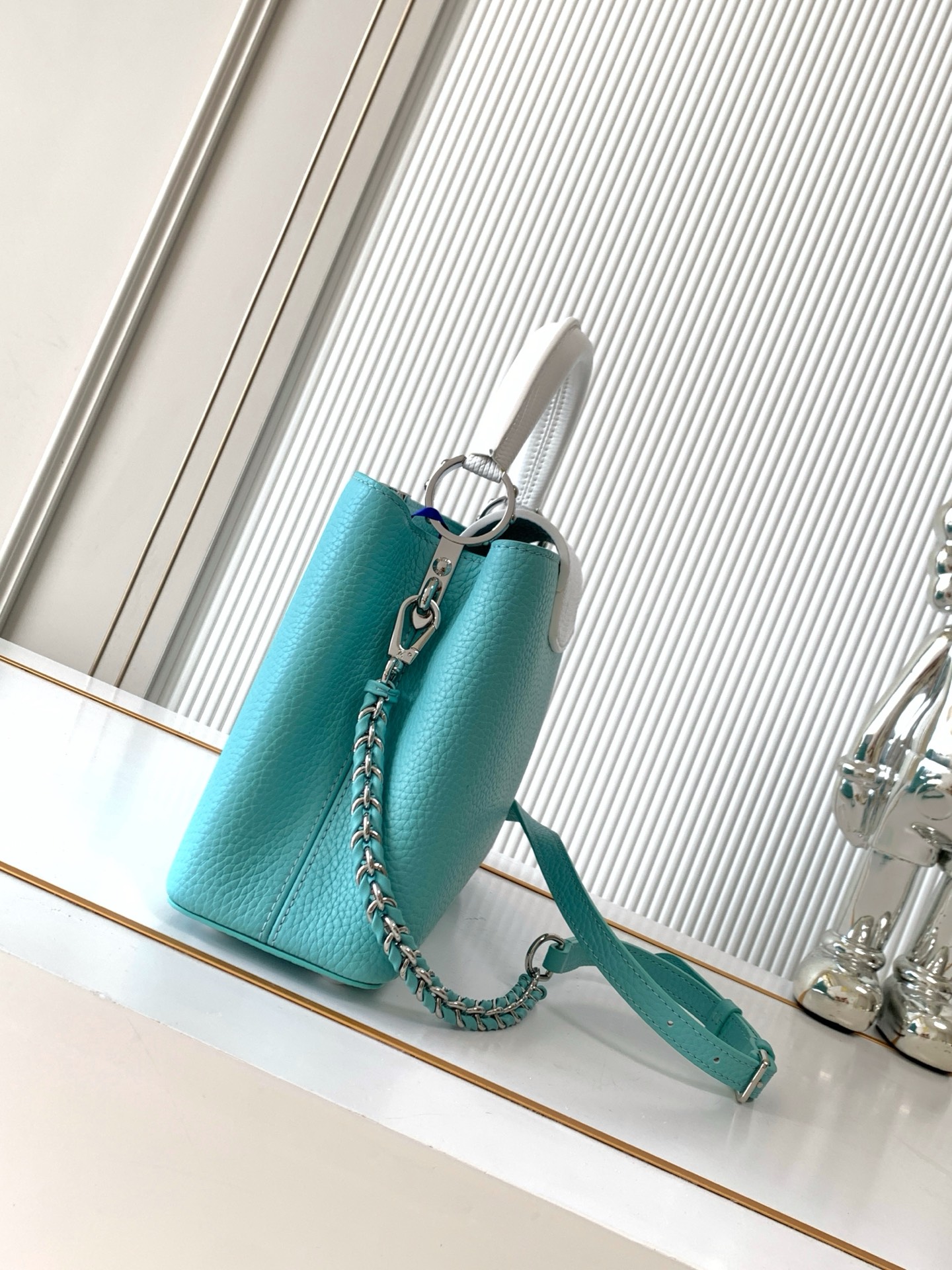 Louis Vuitton Capucines BB Handbag N85830 in Ice Blue and Silver - Image 2